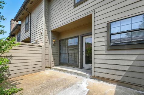 9910 Royal Lane Dallas TX 75231