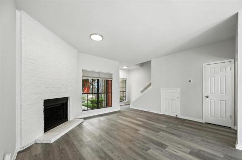 9910 Royal Lane Dallas TX 75231