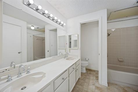 8600 Coppertowne Lane Dallas TX 75243