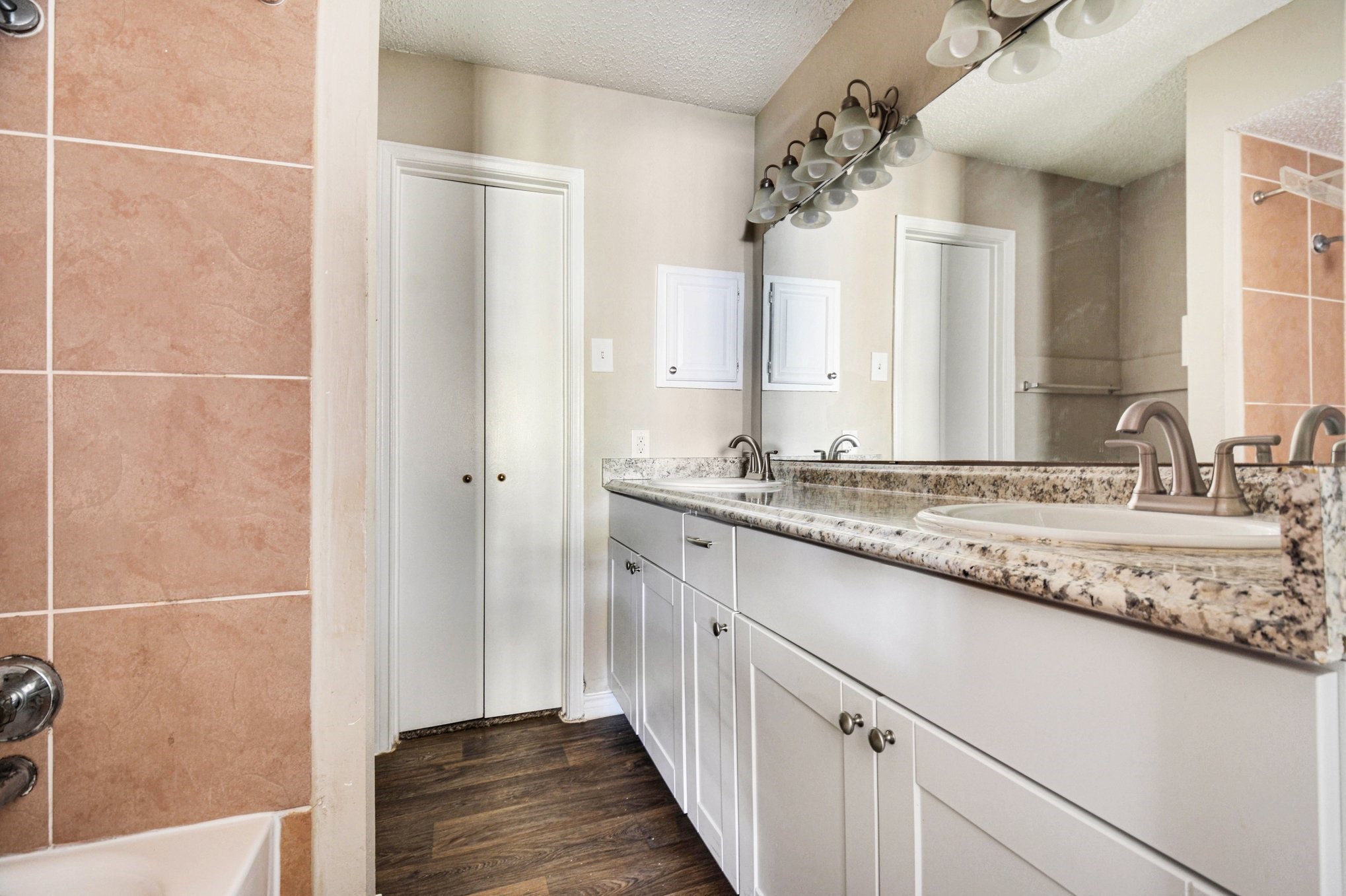 3623 W Northgate Drive Irving TX 75062