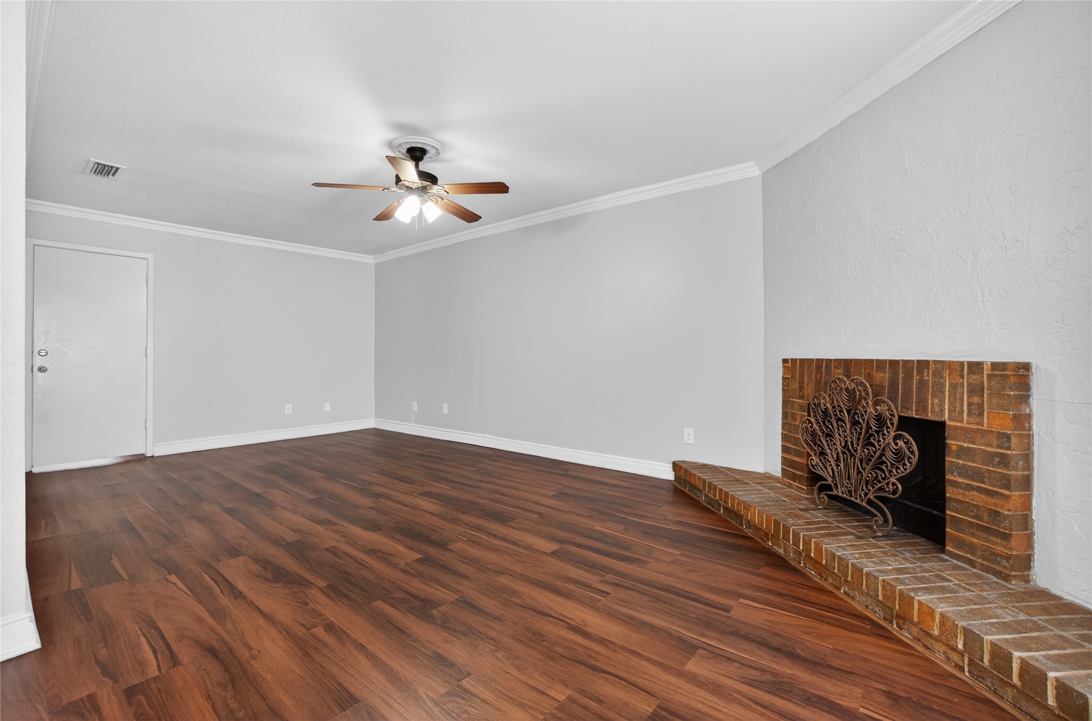 3136 Pin Oak Court Farmers Branch TX 75234
