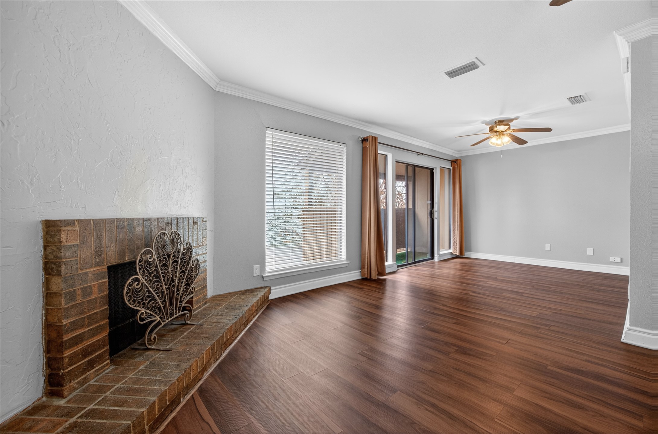 3136 Pin Oak Court Farmers Branch TX 75234