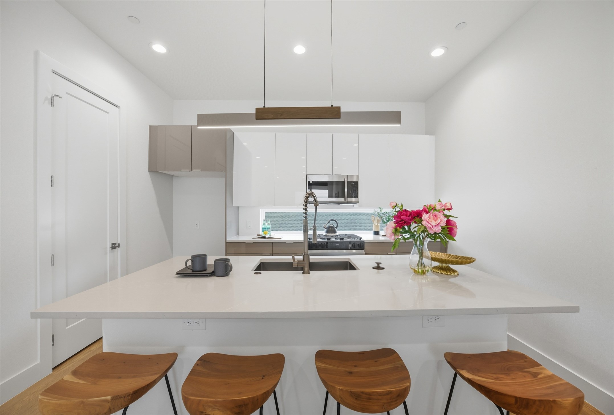 4517 Munger Avenue Dallas TX 75204