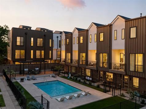 4517 Munger Avenue Dallas TX 75204
