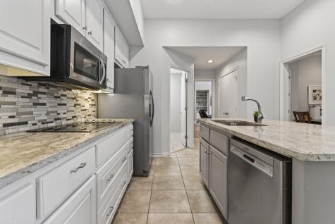 6353 Southpoint Drive Dallas TX 75248