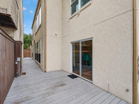 6353 Southpoint Drive Dallas TX 75248