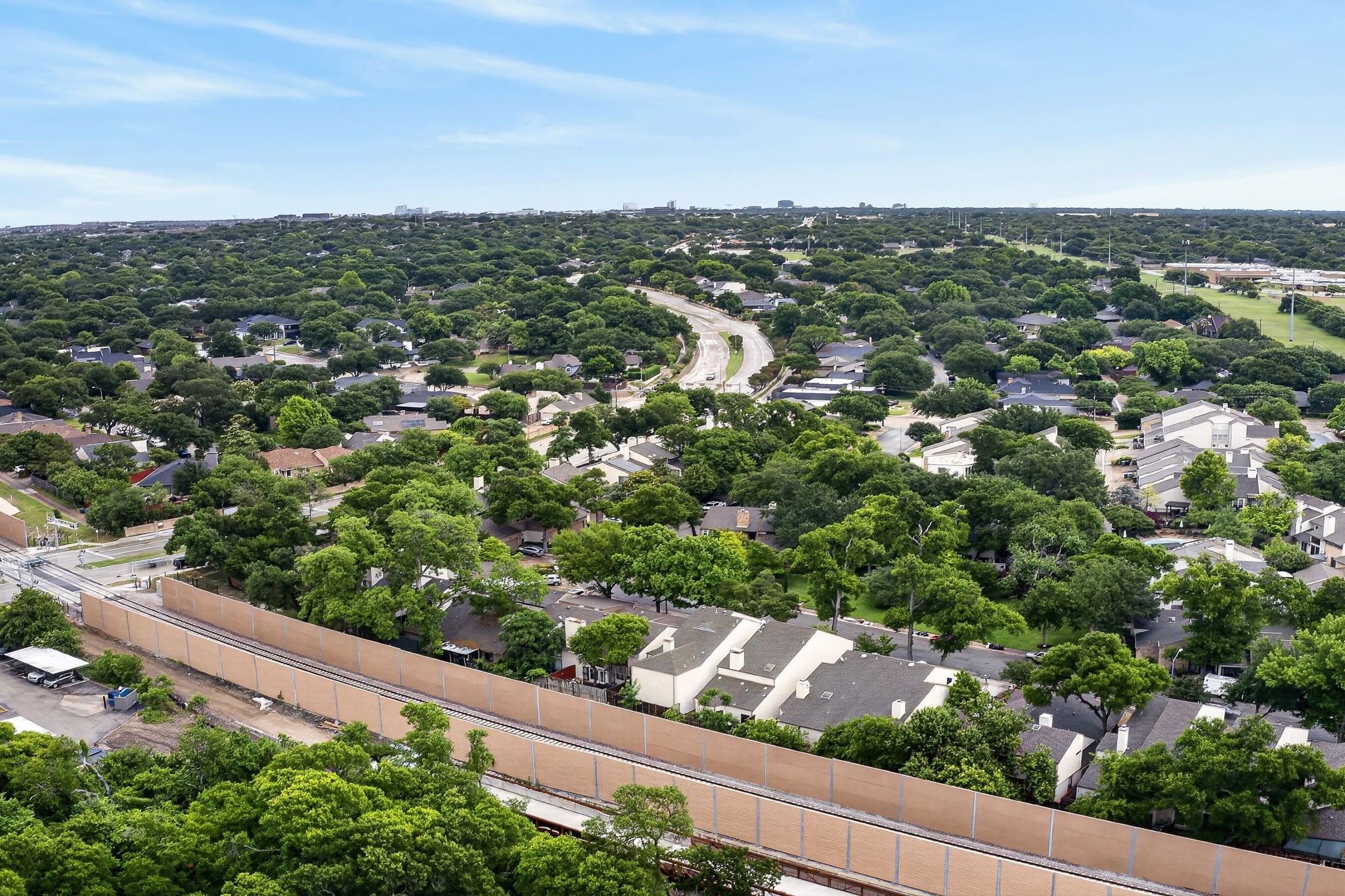 6353 Southpoint Drive Dallas TX 75248