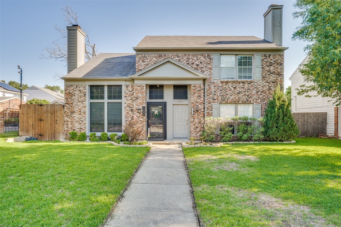 1609 Maybrook Court Arlington TX 76014
