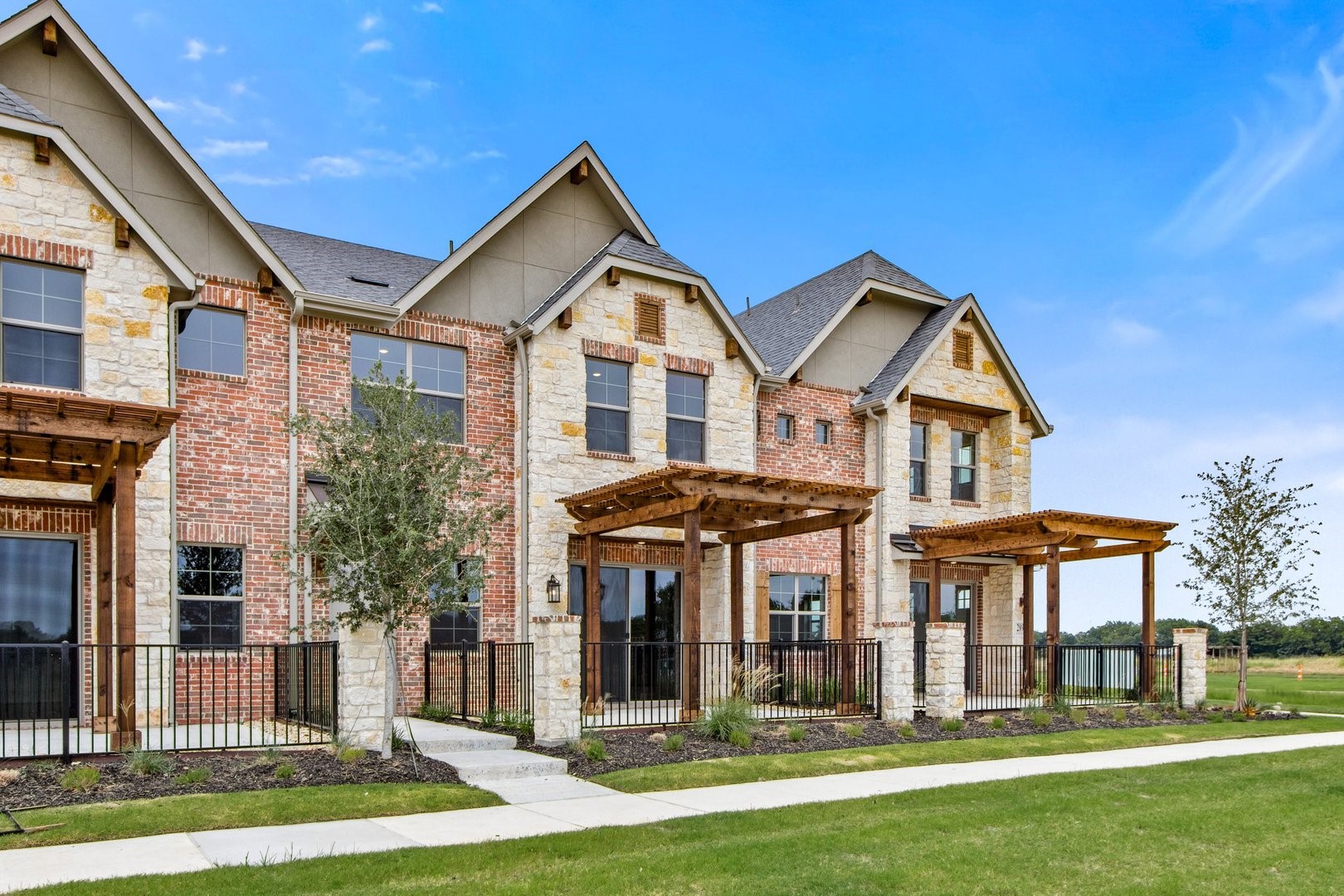 2868 Enfield The Colony TX 75056