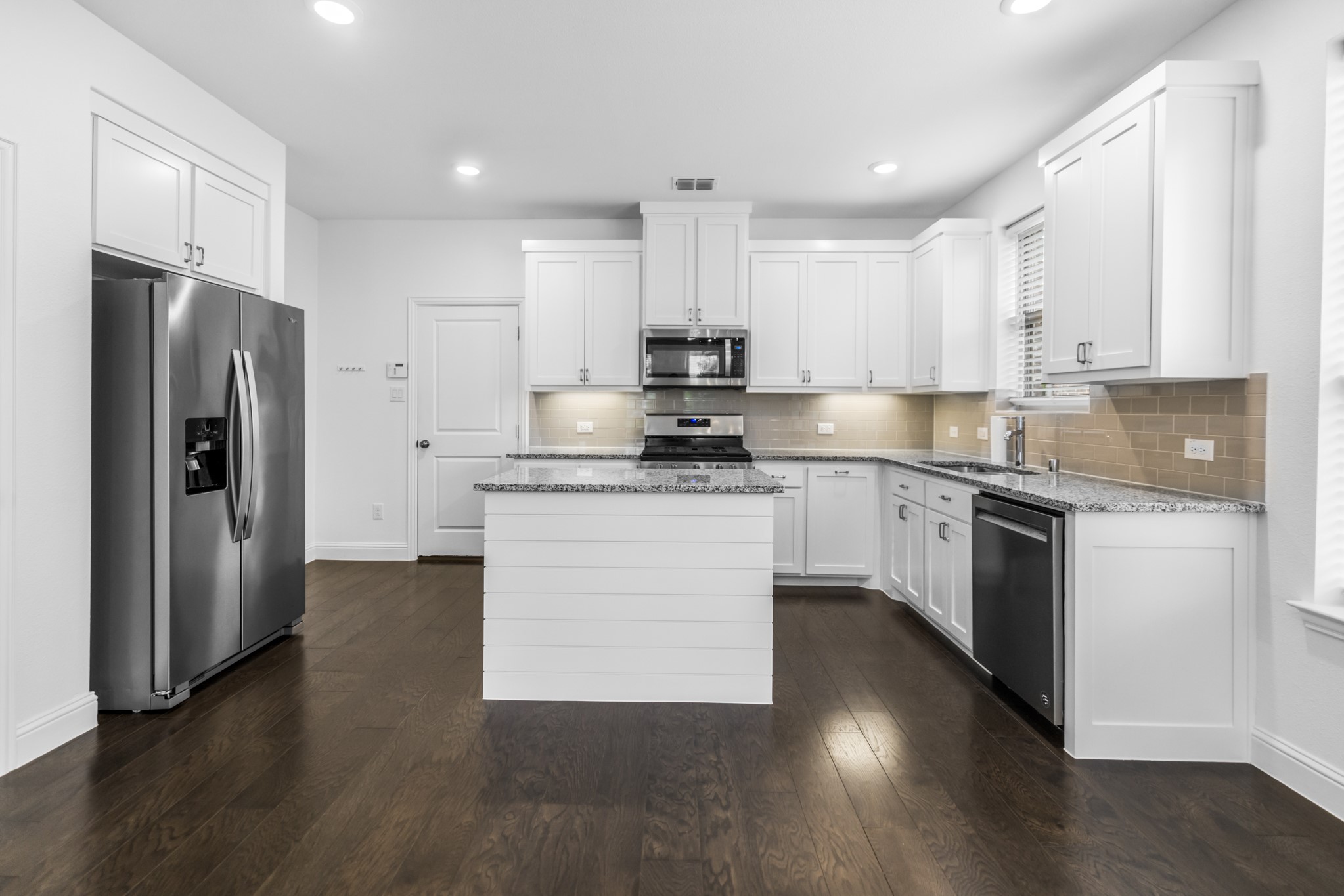 4611 Smokey Quartz Lane Arlington TX 76005