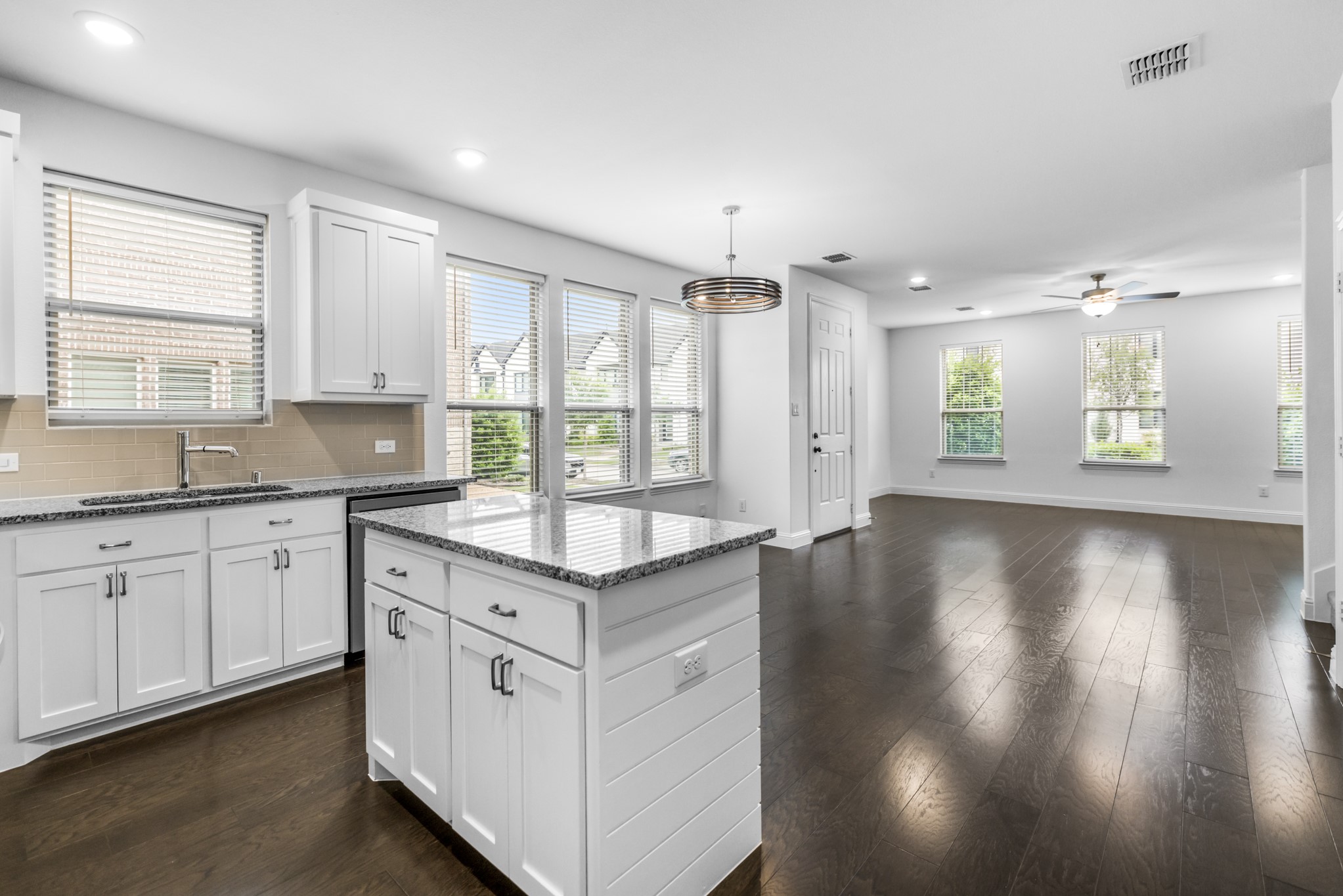 4611 Smokey Quartz Lane Arlington TX 76005