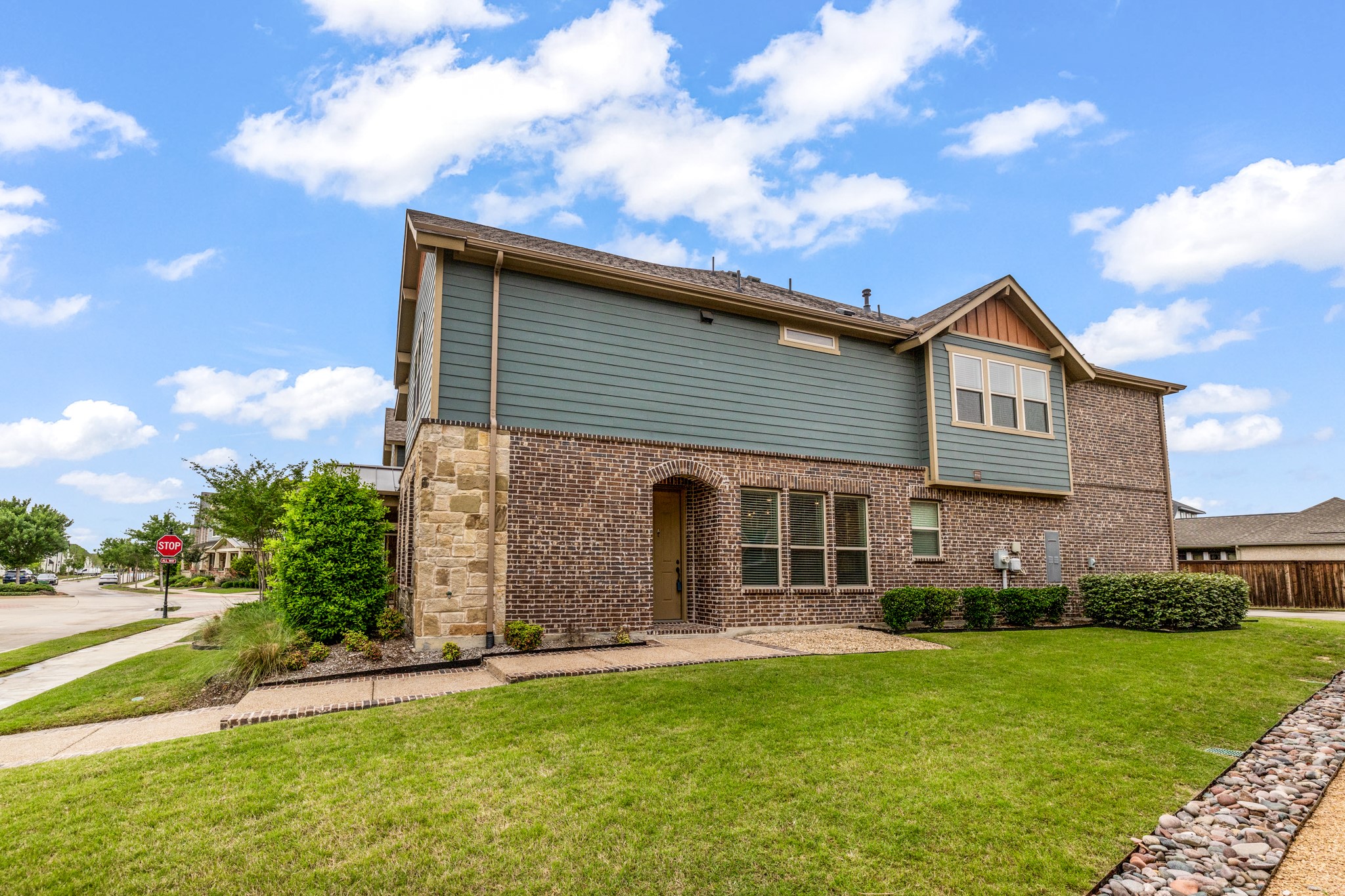 4611 Smokey Quartz Lane Arlington TX 76005