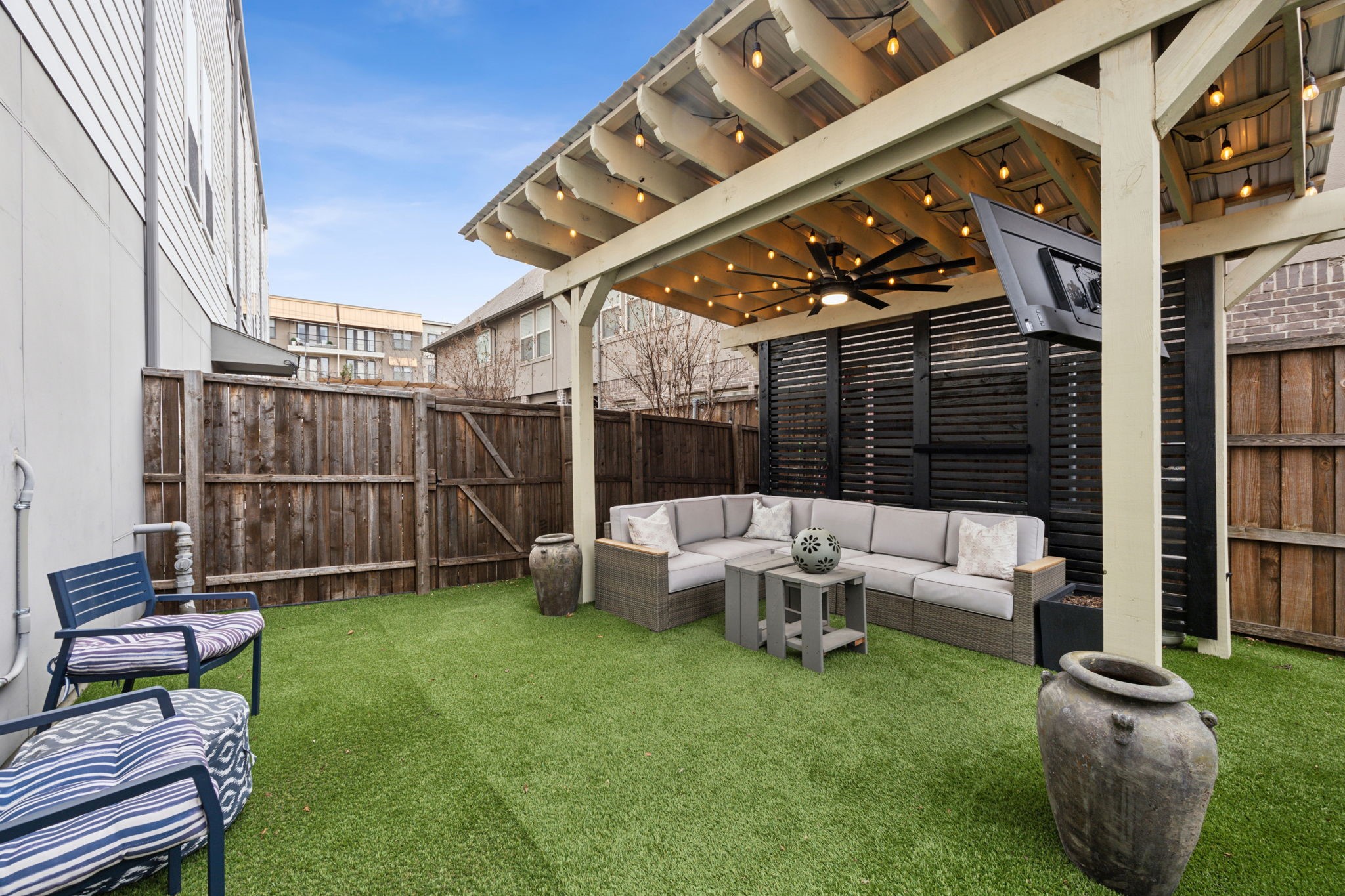 5015 Manett Street Dallas TX 75206