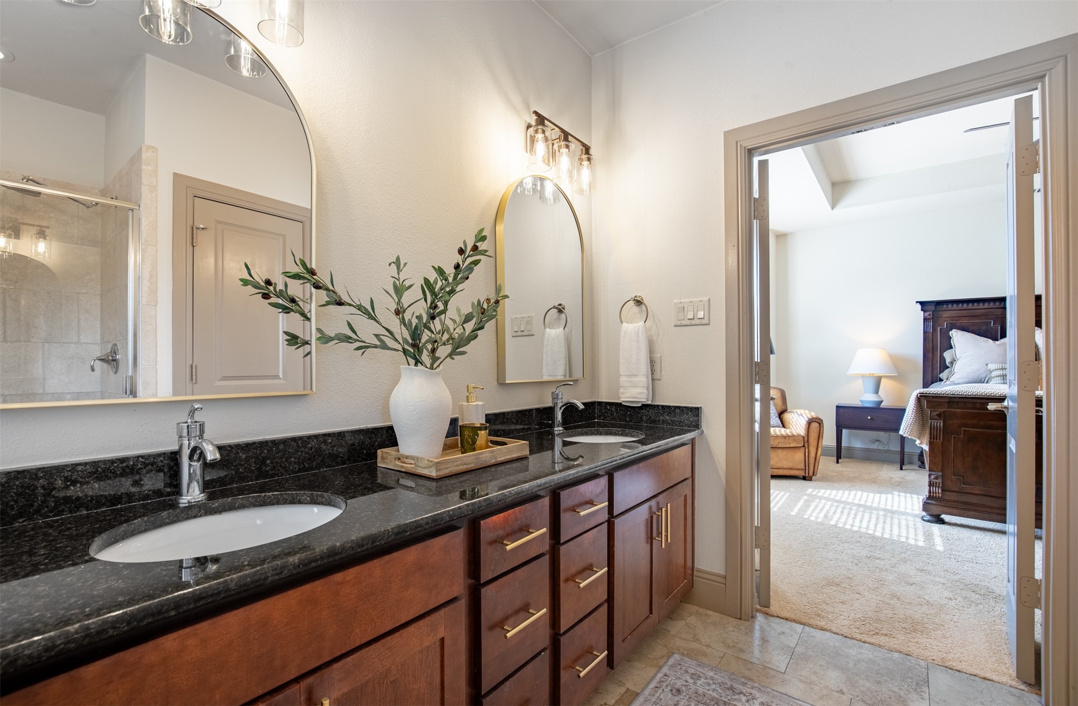 5916 Hudson Street Dallas TX 75206