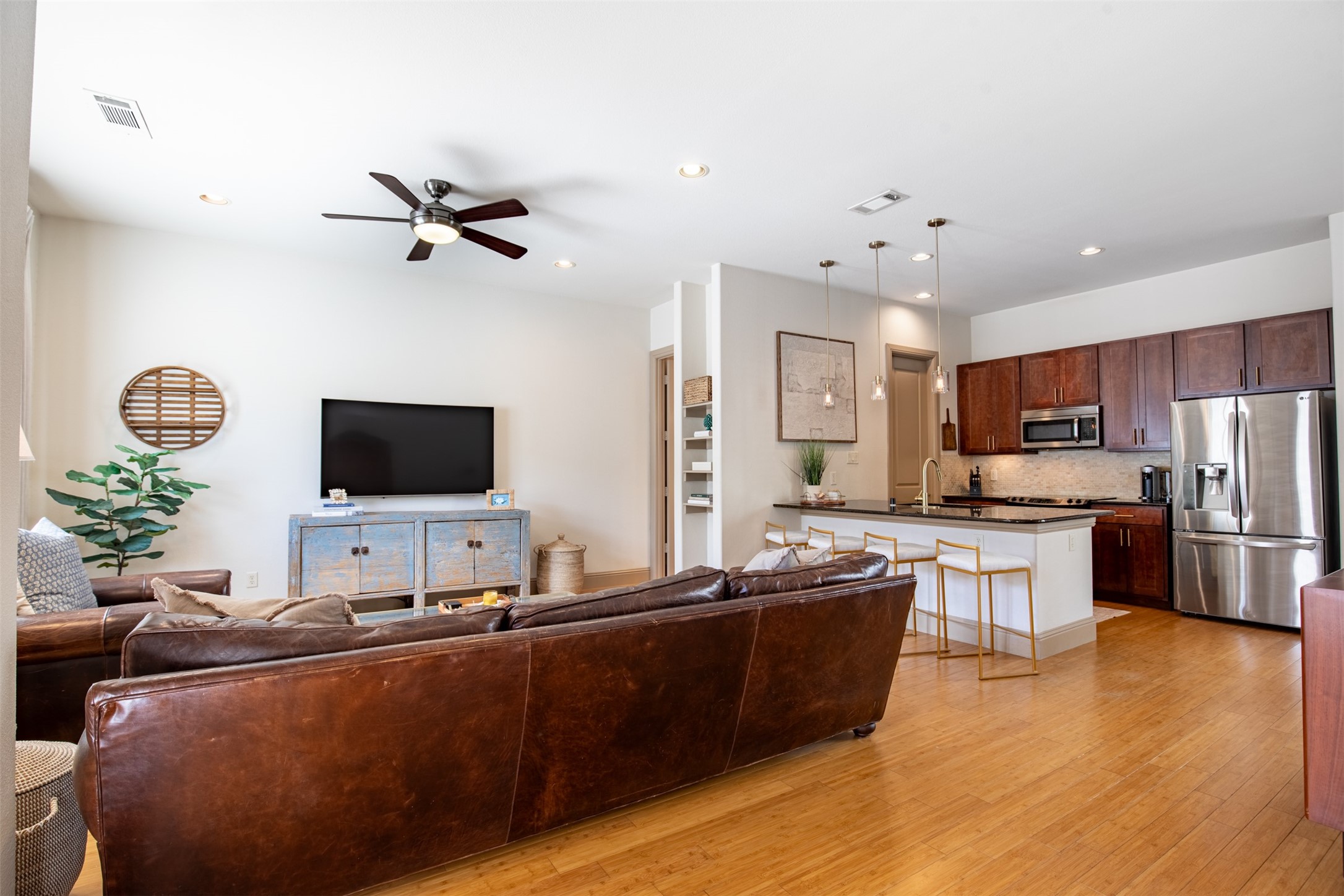 5916 Hudson Street Dallas TX 75206
