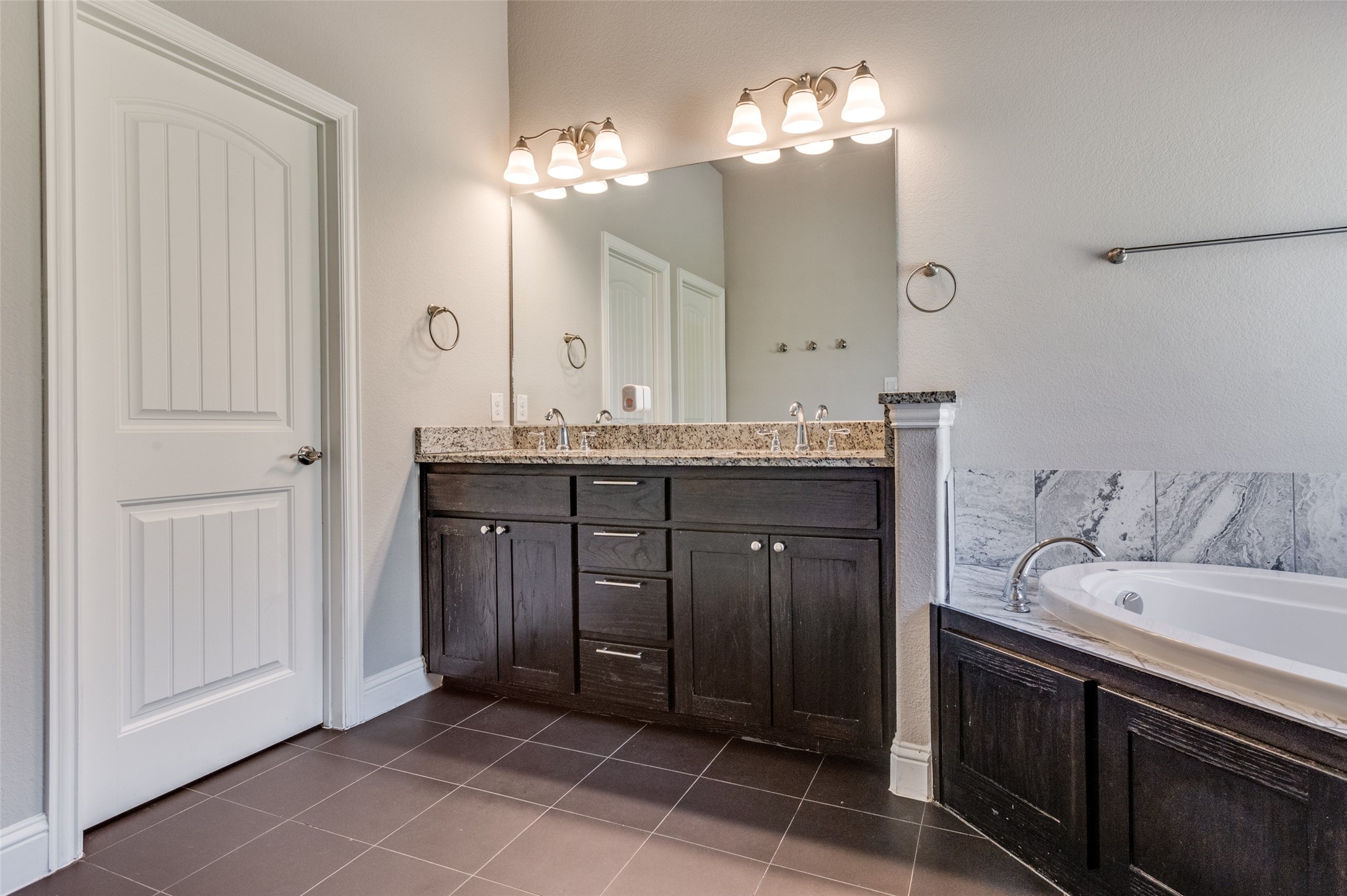 141 Preserve Place Lewisville TX 75067