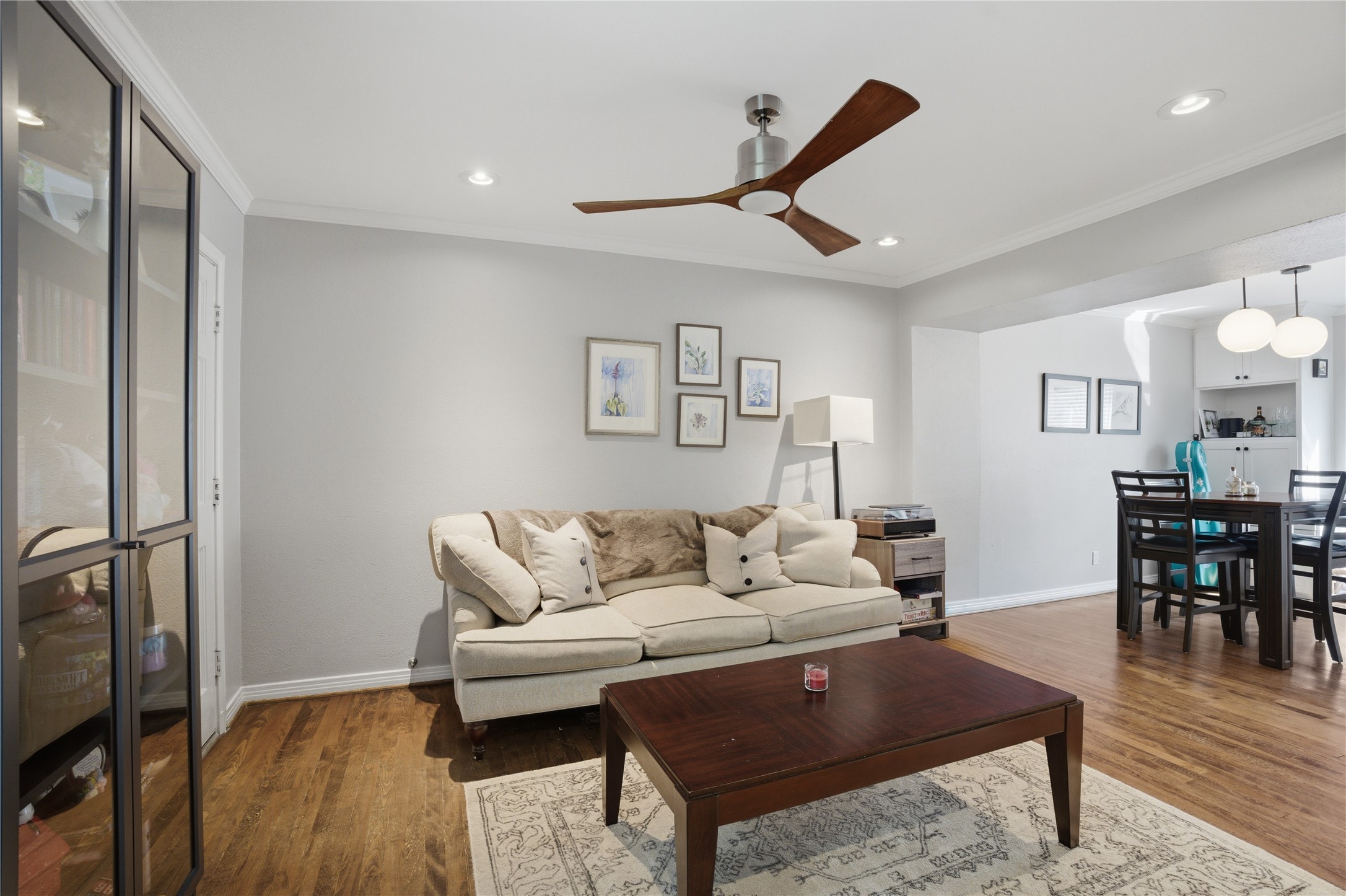 6422 Bordeaux Avenue Dallas TX 75209
