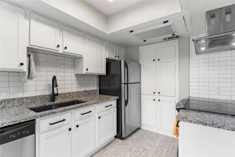 6422 Bordeaux Avenue Dallas TX 75209