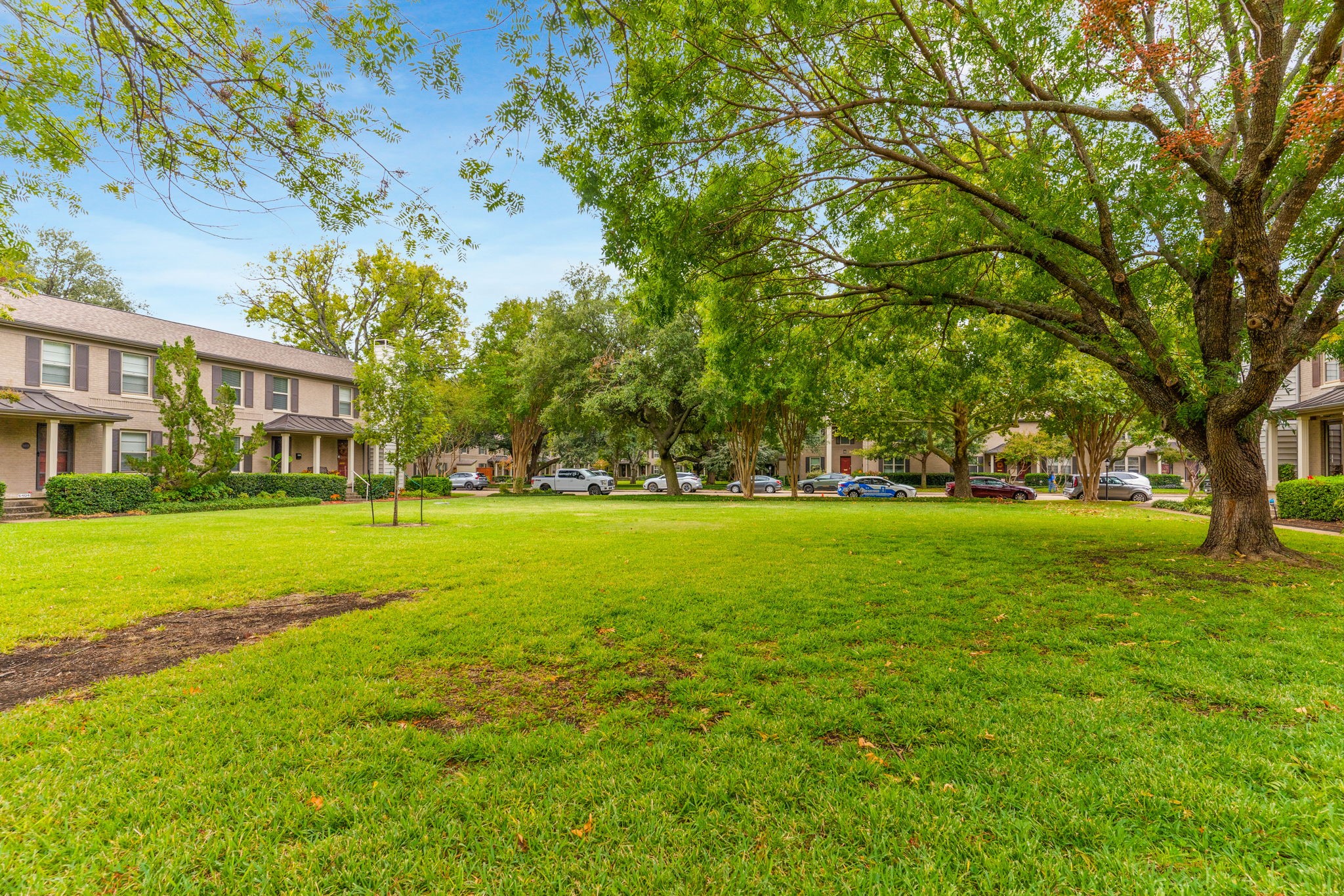 6422 Bordeaux Avenue Dallas TX 75209