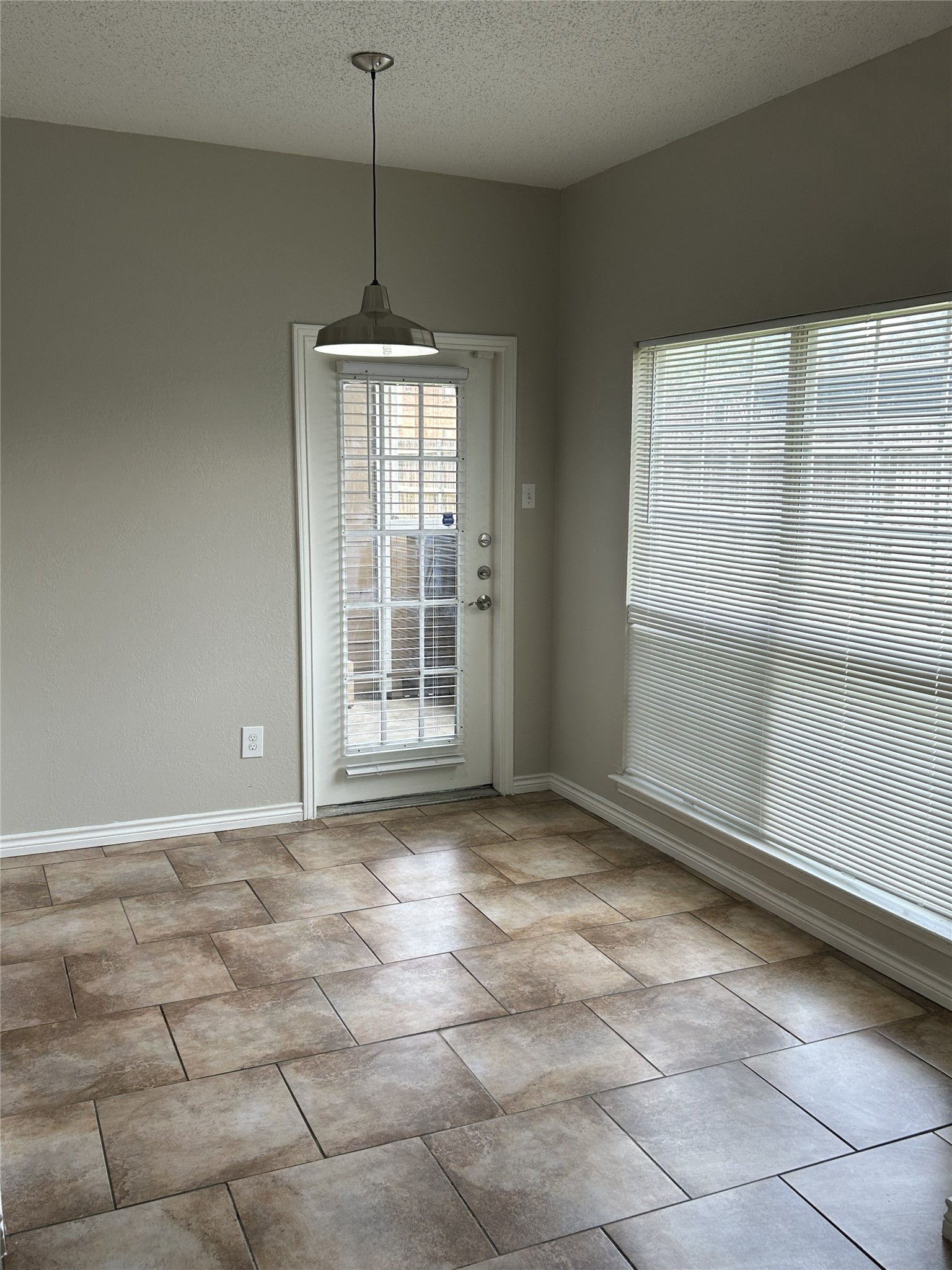 3617 W Northgate Drive Irving TX 75062