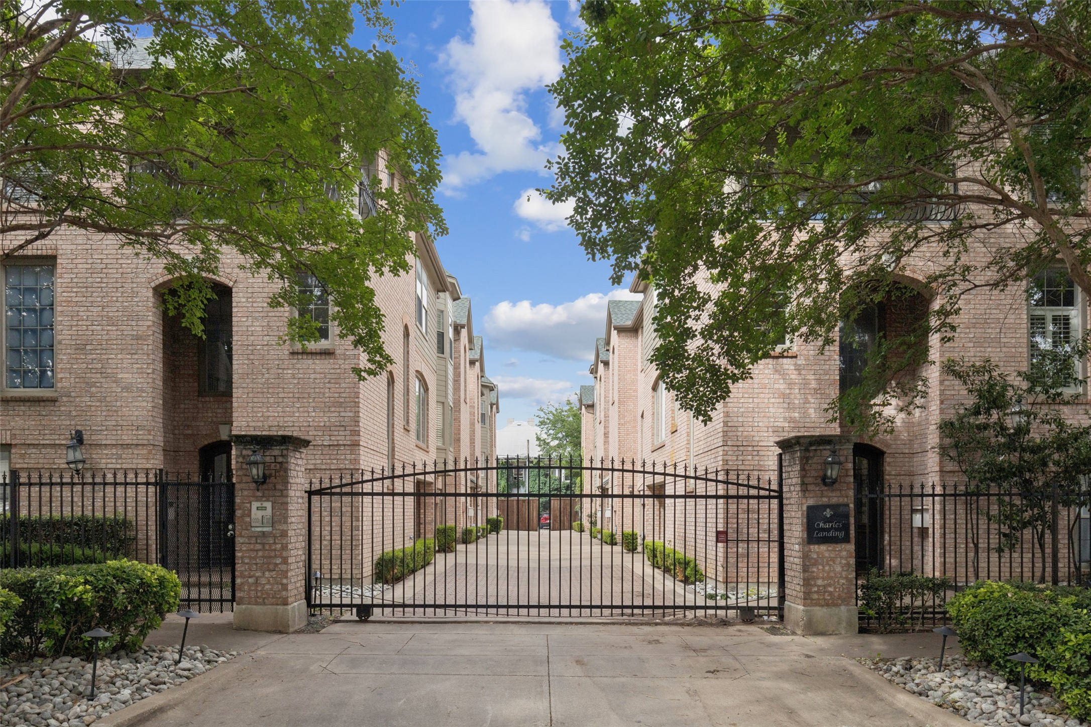 4035 Bowser Avenue Dallas TX 75219