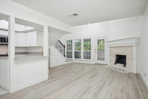5565 Preston Oaks Road Dallas TX 75254