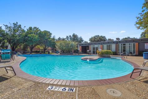 536 E Avenue J Grand Prairie TX 75050