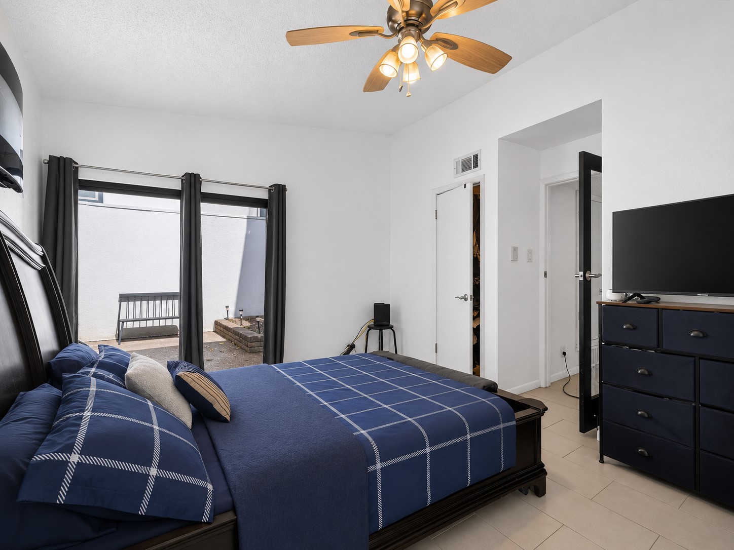 2408 Las Brisas Street Fort Worth TX 76119