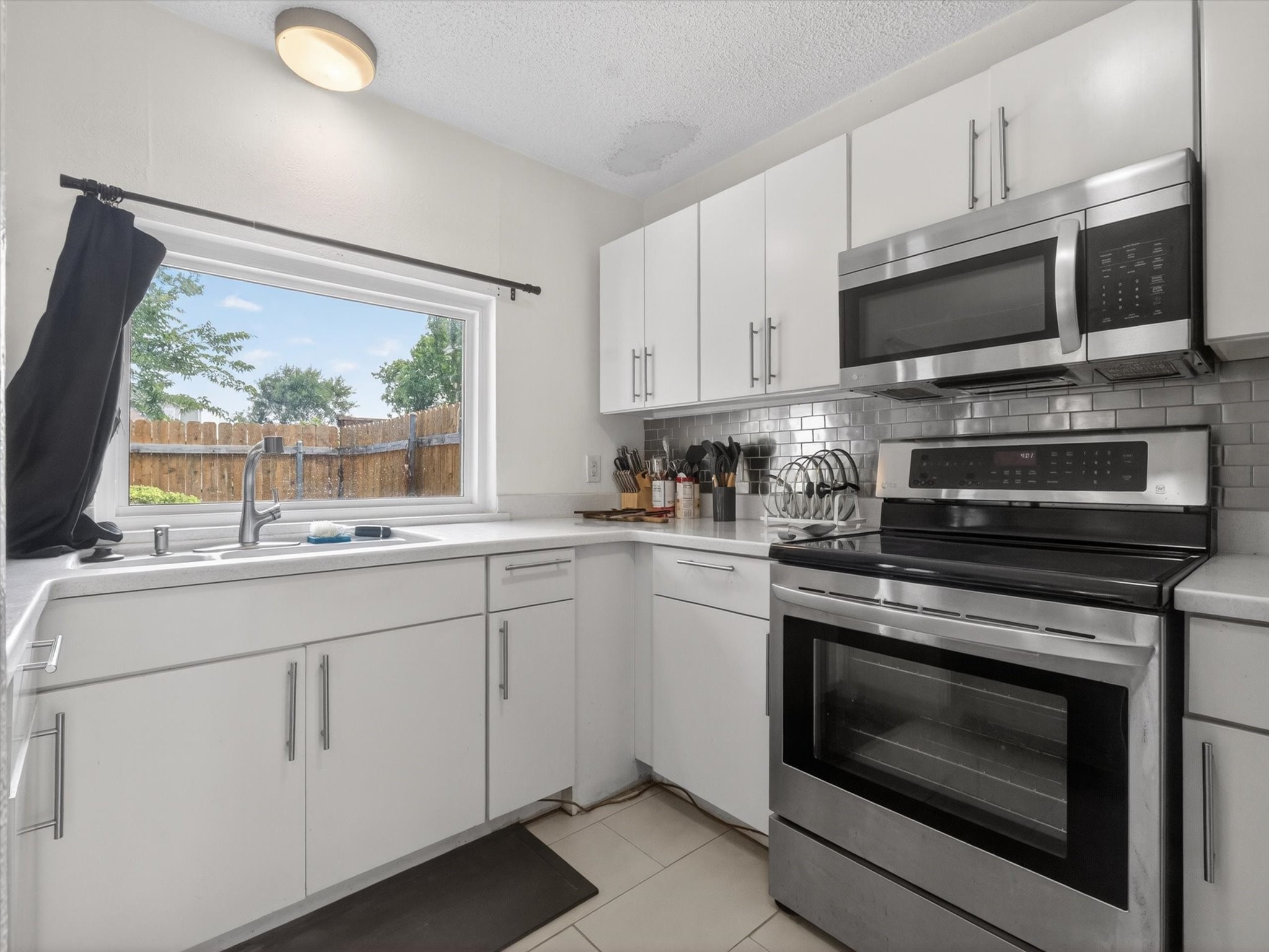 2408 Las Brisas Street Fort Worth TX 76119