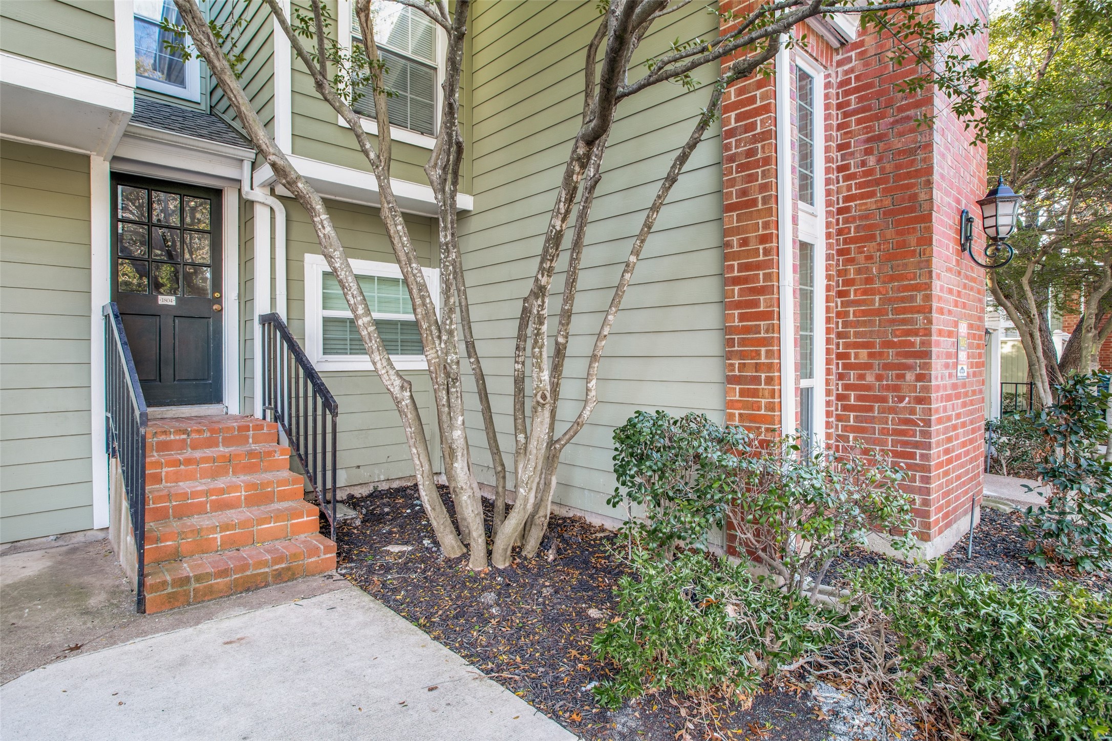 6220 Bentwood Trail Dallas TX 75252