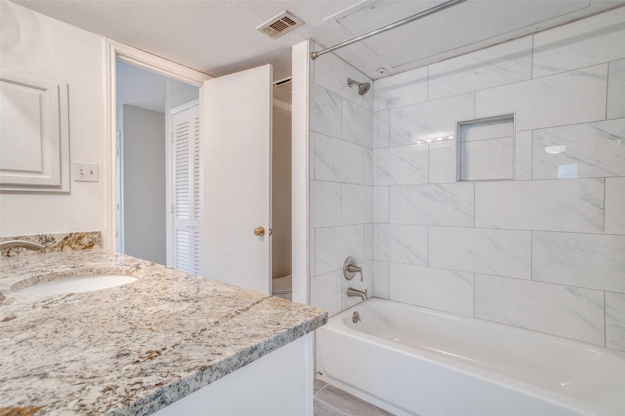 6220 Bentwood Trail Dallas TX 75252