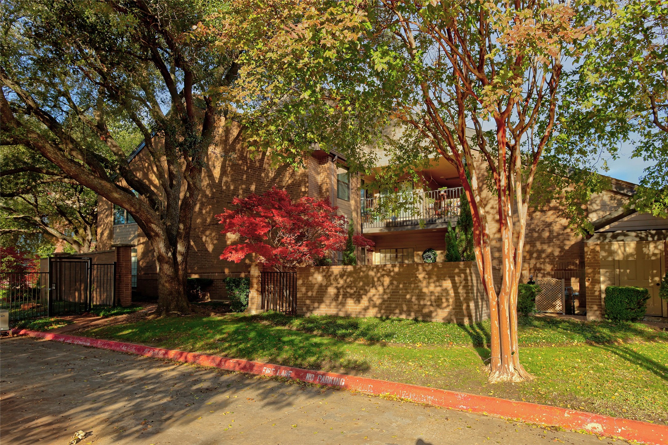 5170 Westgrove Drive Dallas TX 75248