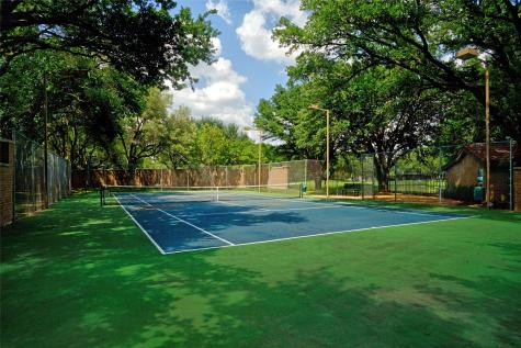 5170 Westgrove Drive Dallas TX 75248