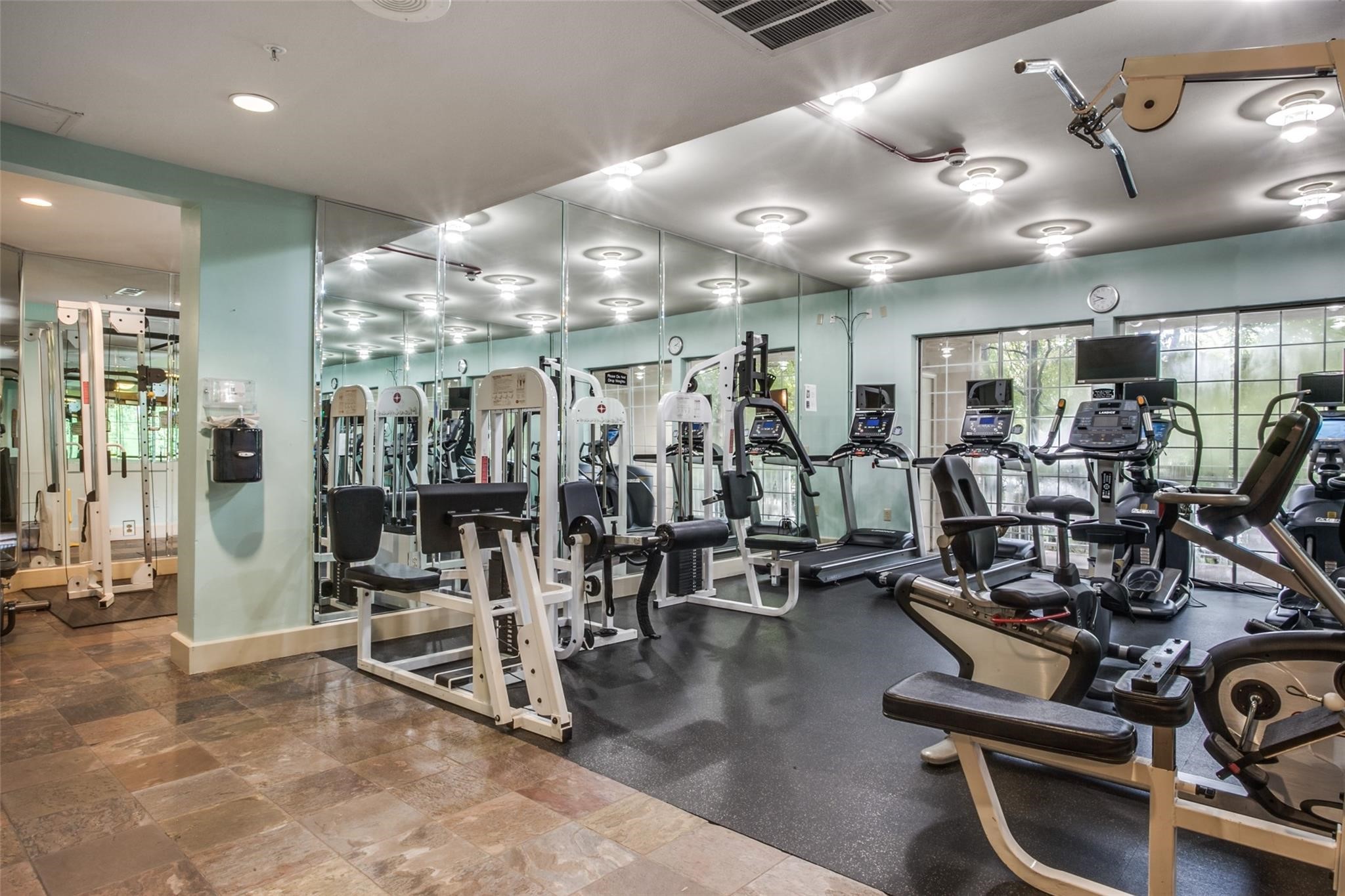 3225 Turtle Creek Boulevard Dallas TX 75219