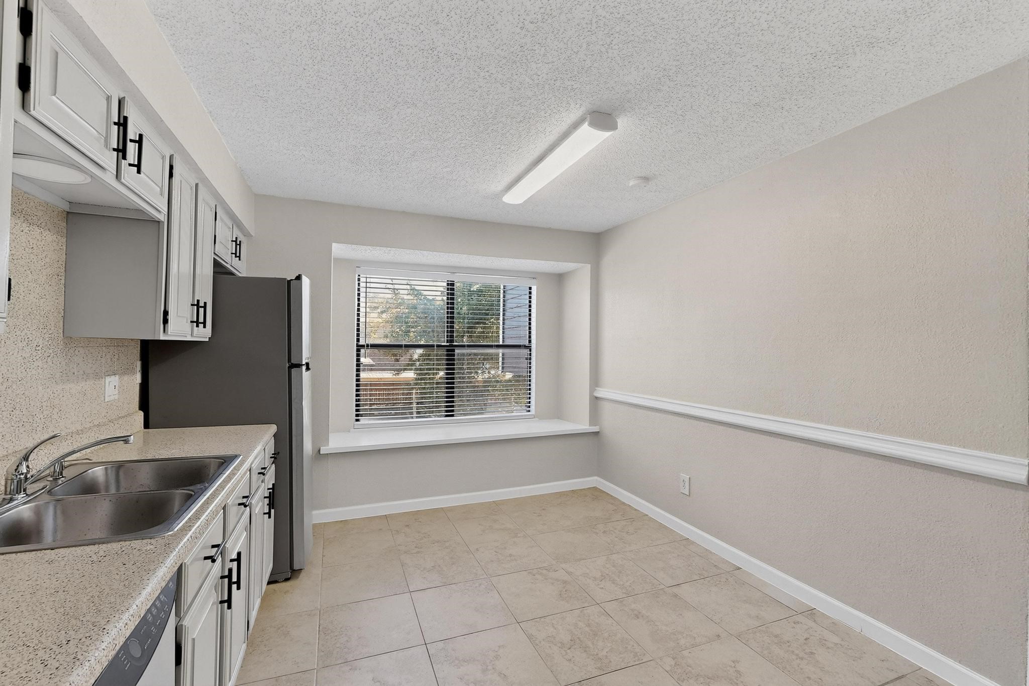 5840 Spring Valley Road Dallas TX 75254