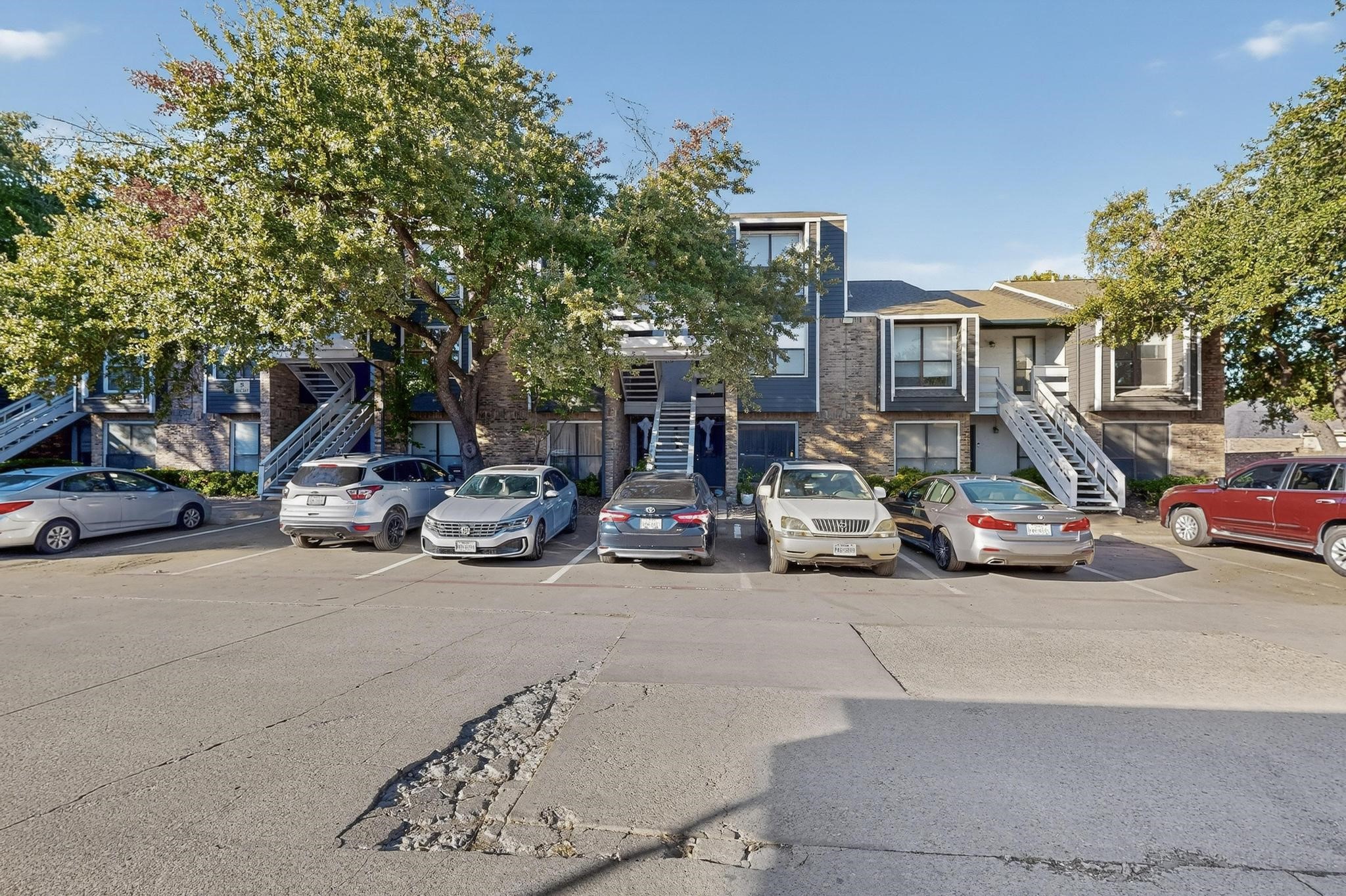 5840 Spring Valley Road Dallas TX 75254