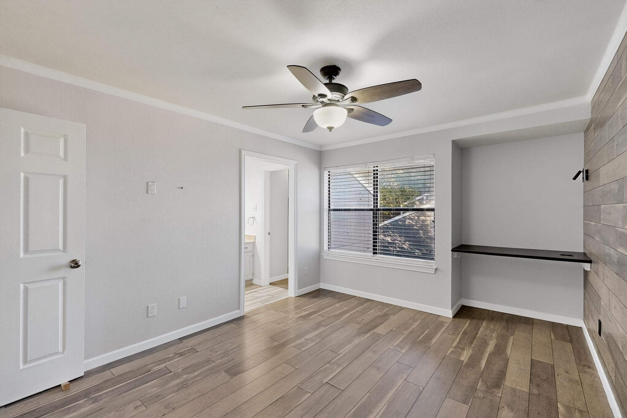 5840 Spring Valley Road Dallas TX 75254
