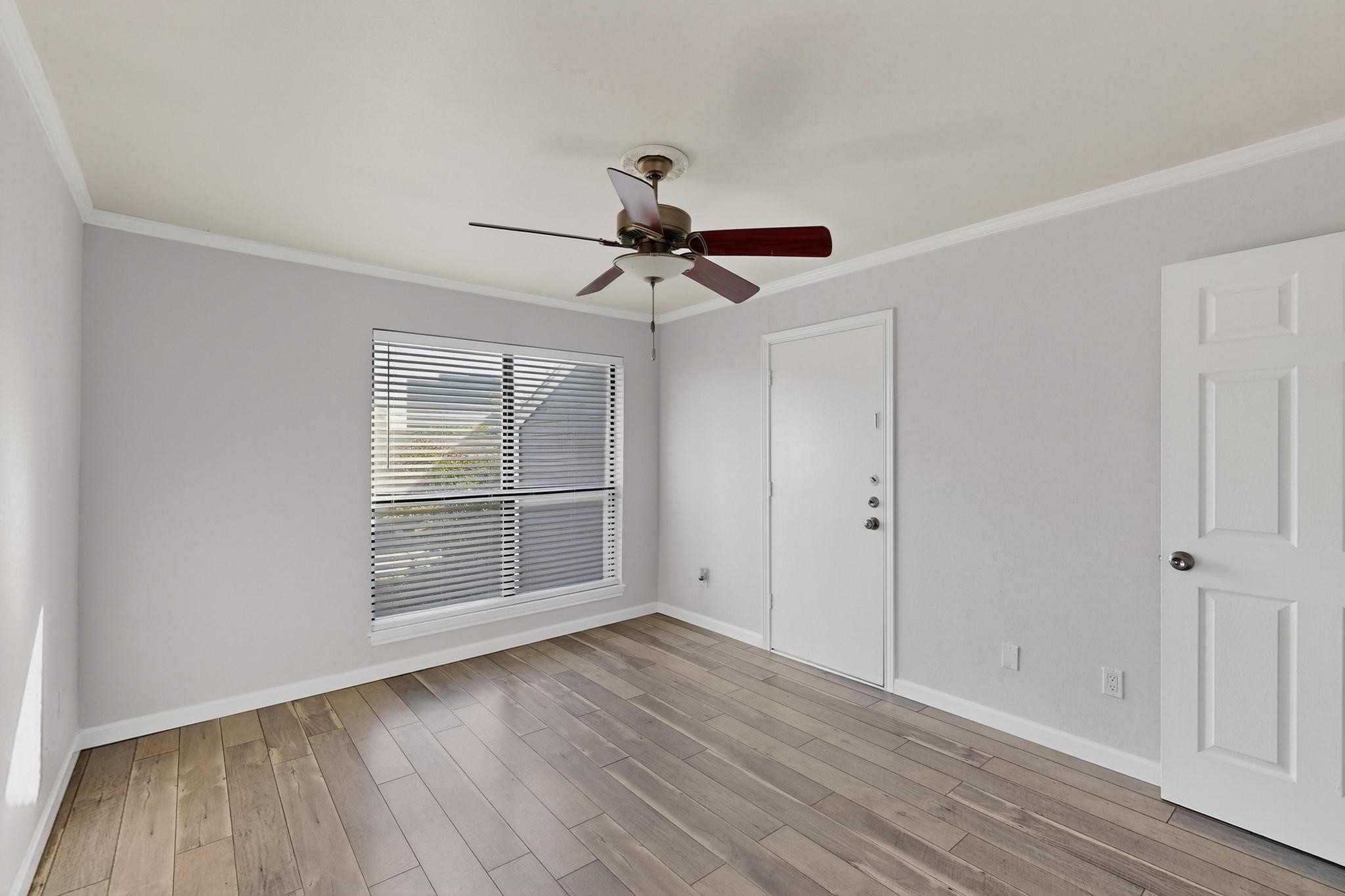 5840 Spring Valley Road Dallas TX 75254