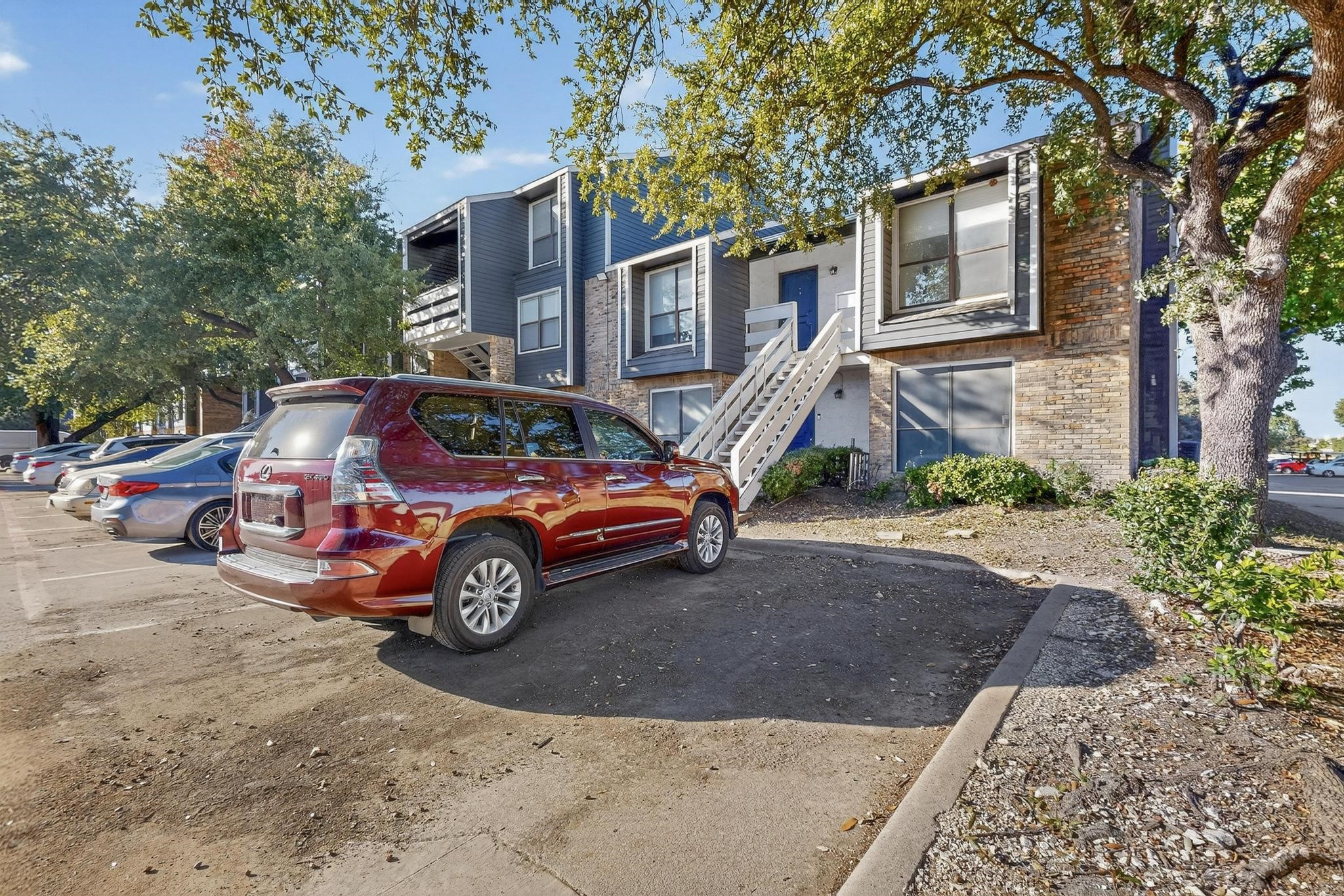 5840 Spring Valley Road Dallas TX 75254