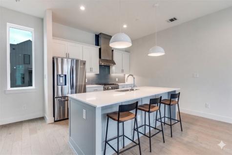 5515 Bryan Parkway Dallas TX 75206