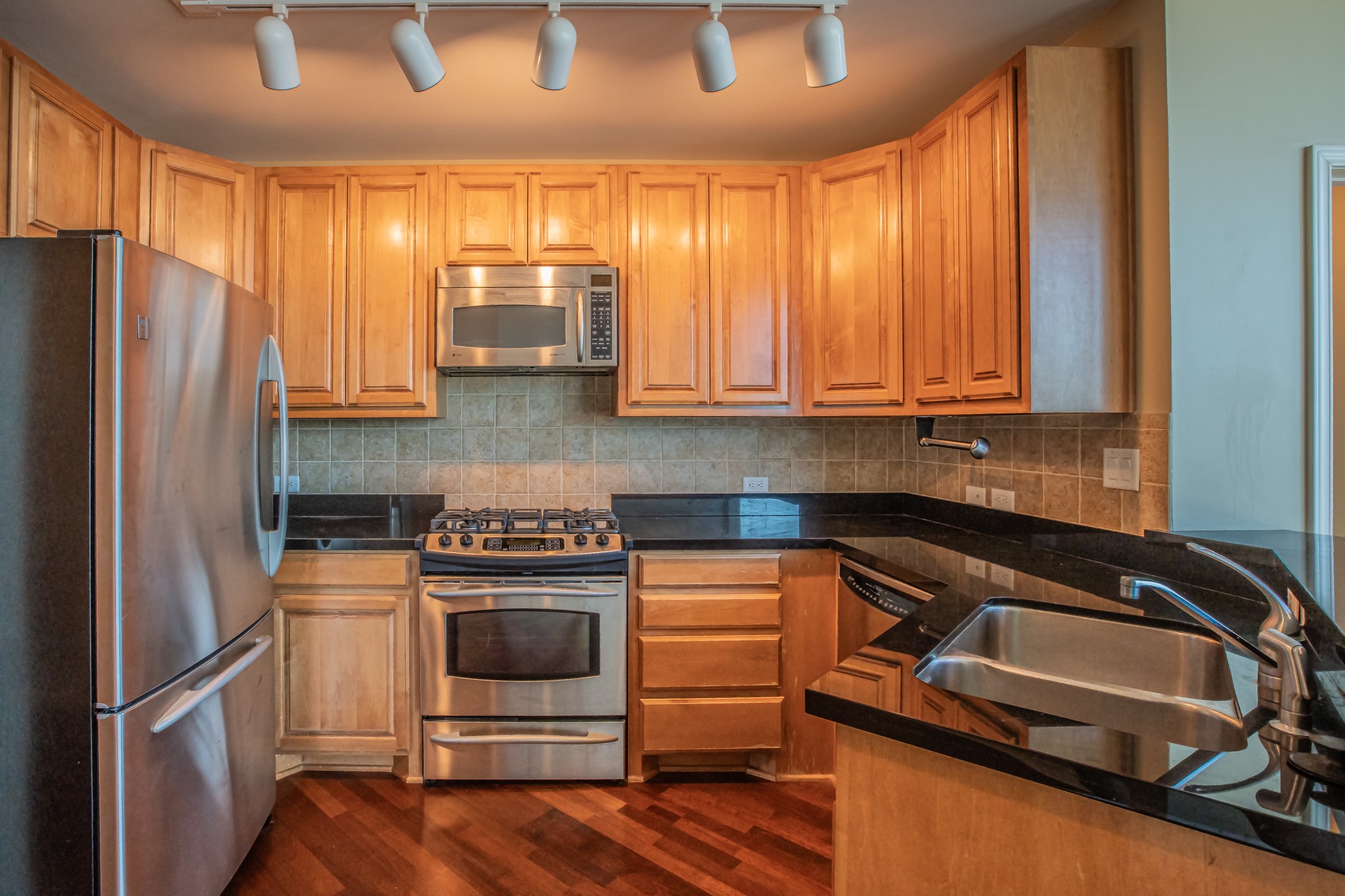 500 Throckmorton Street Fort Worth TX 76102