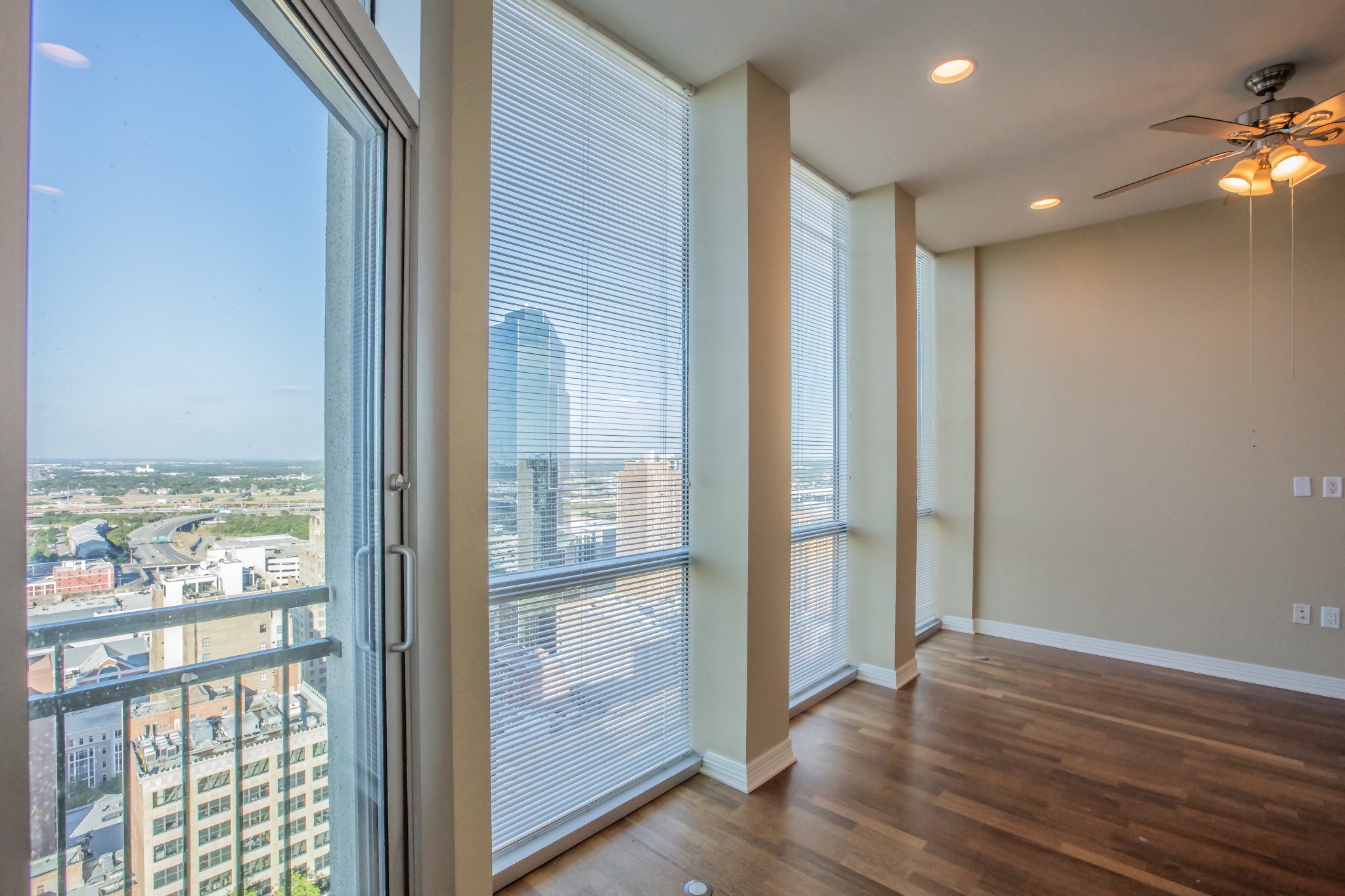 500 Throckmorton Street Fort Worth TX 76102