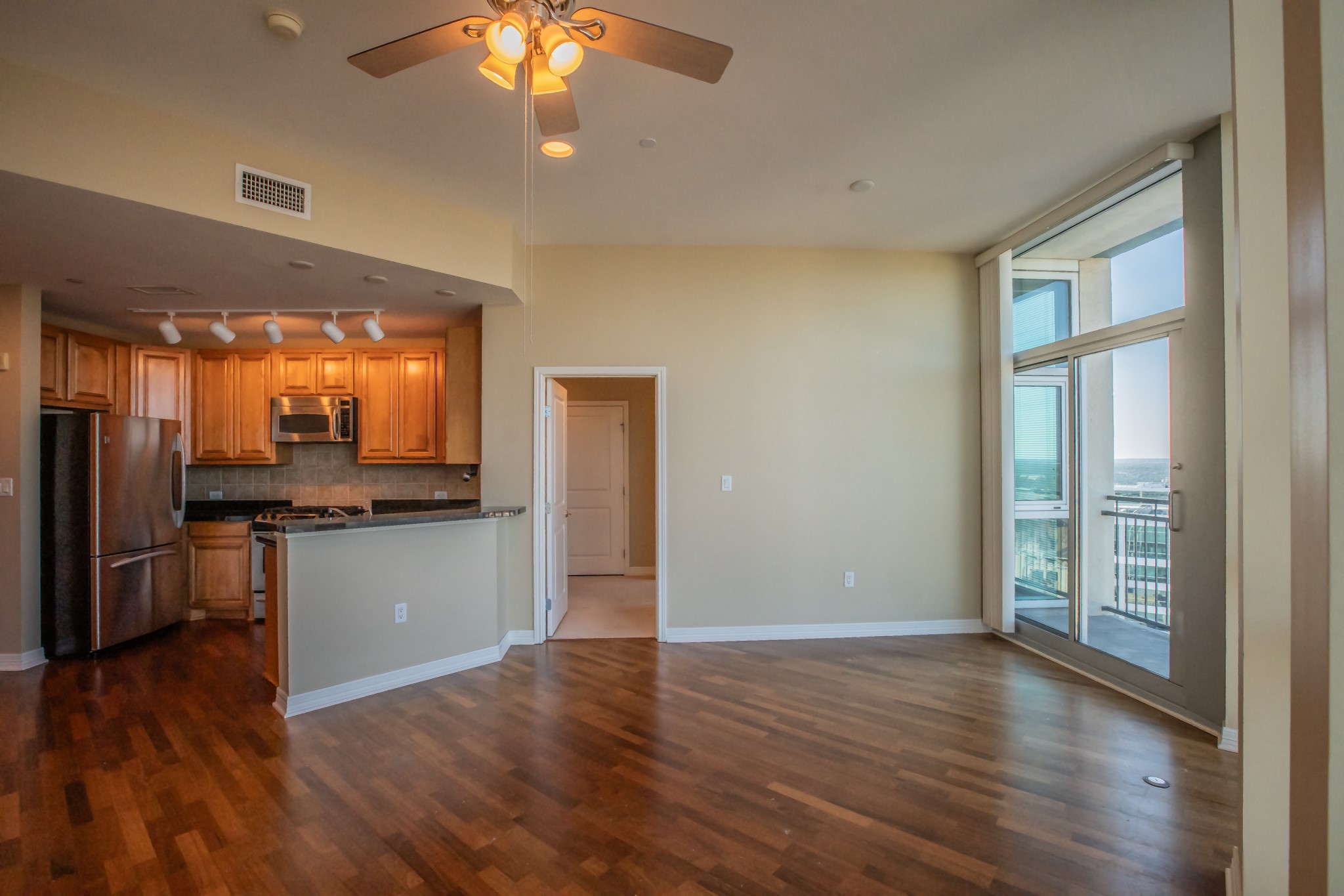 500 Throckmorton Street Fort Worth TX 76102