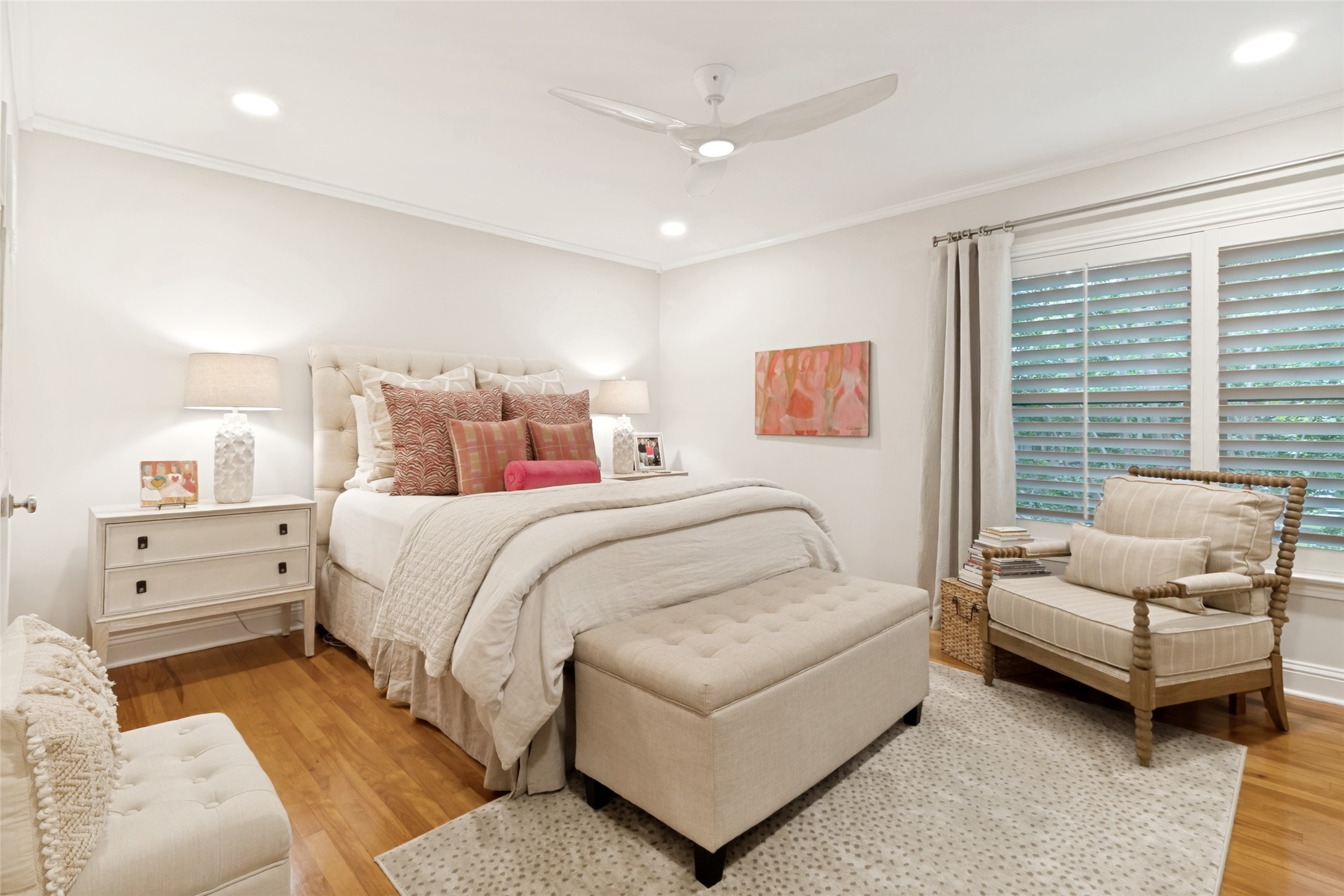 6352 Bordeaux Avenue Dallas TX 75209