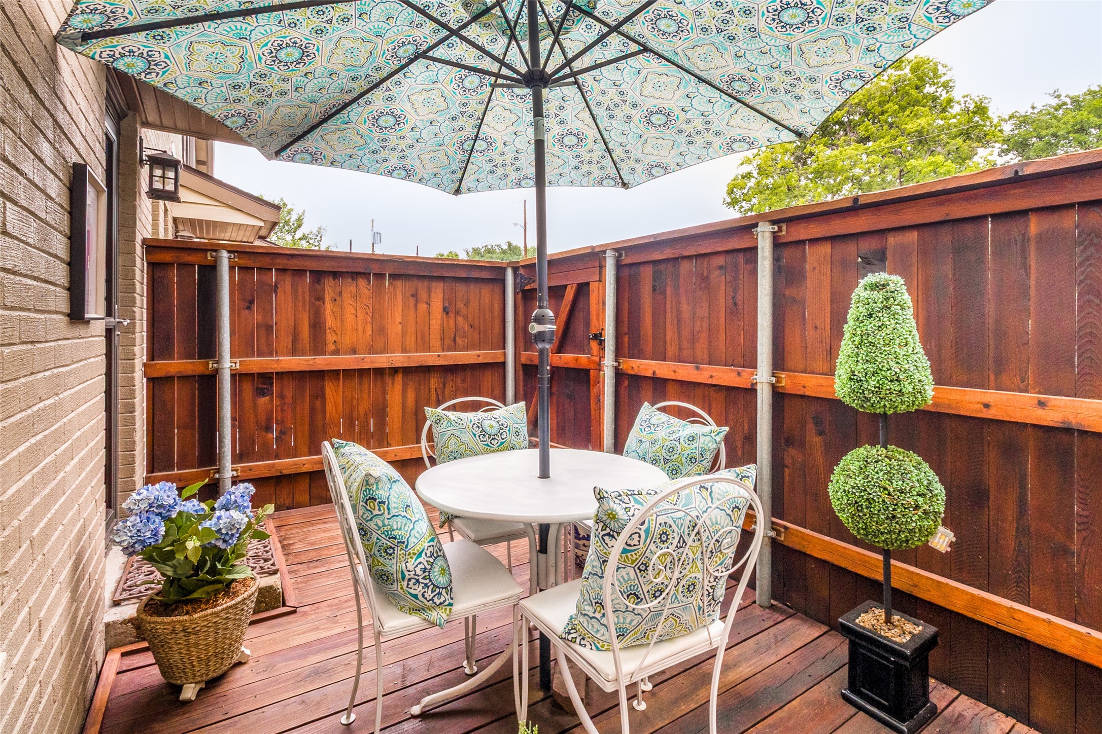 6352 Bordeaux Avenue Dallas TX 75209