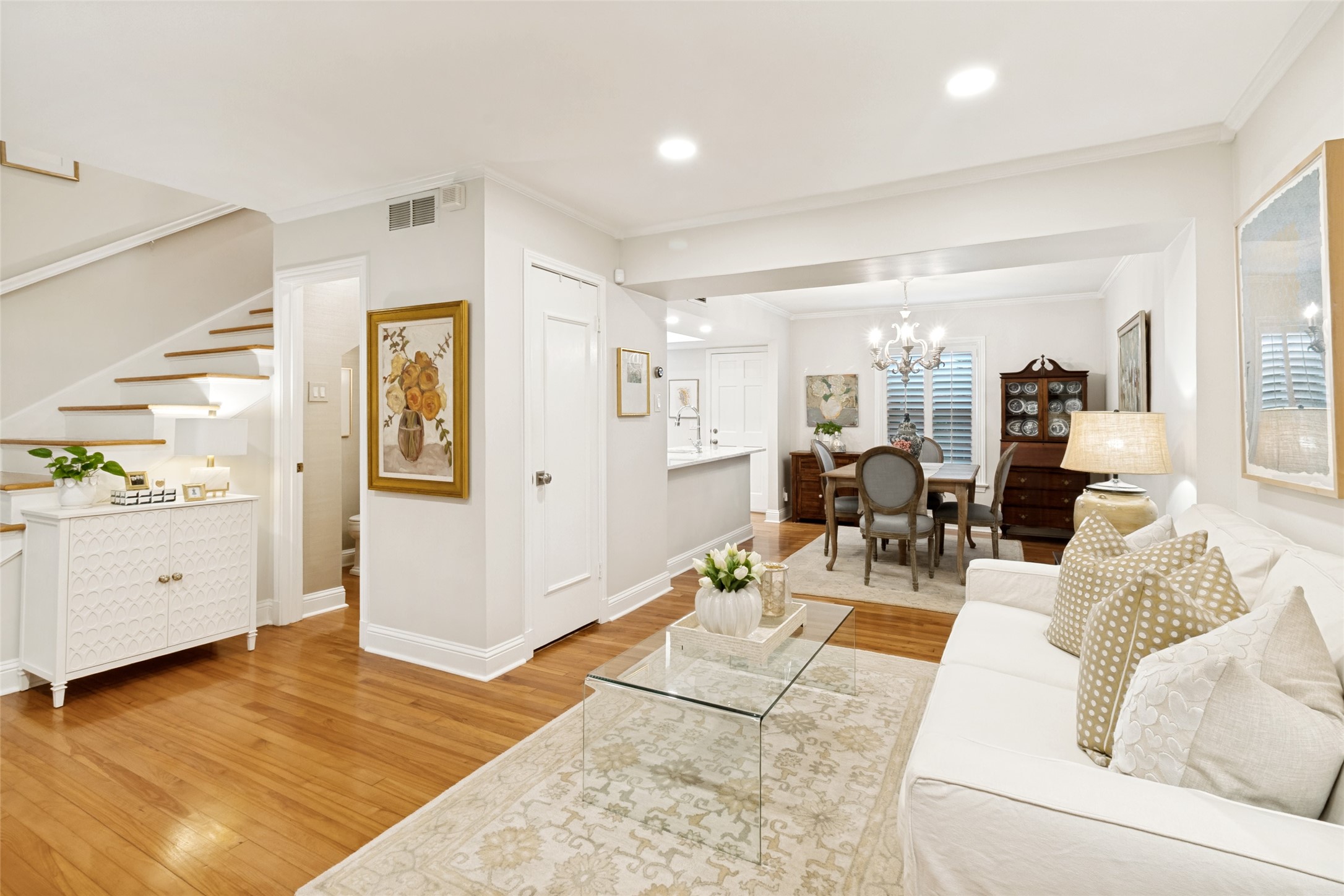 6352 Bordeaux Avenue Dallas TX 75209