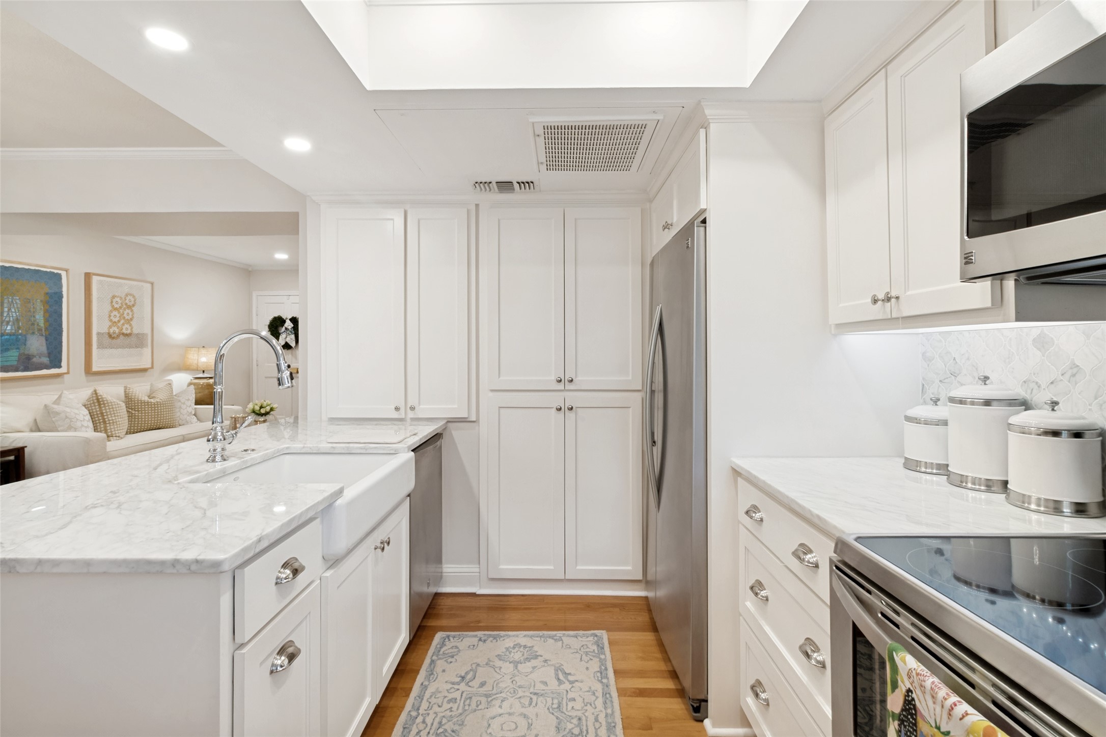 6352 Bordeaux Avenue Dallas TX 75209