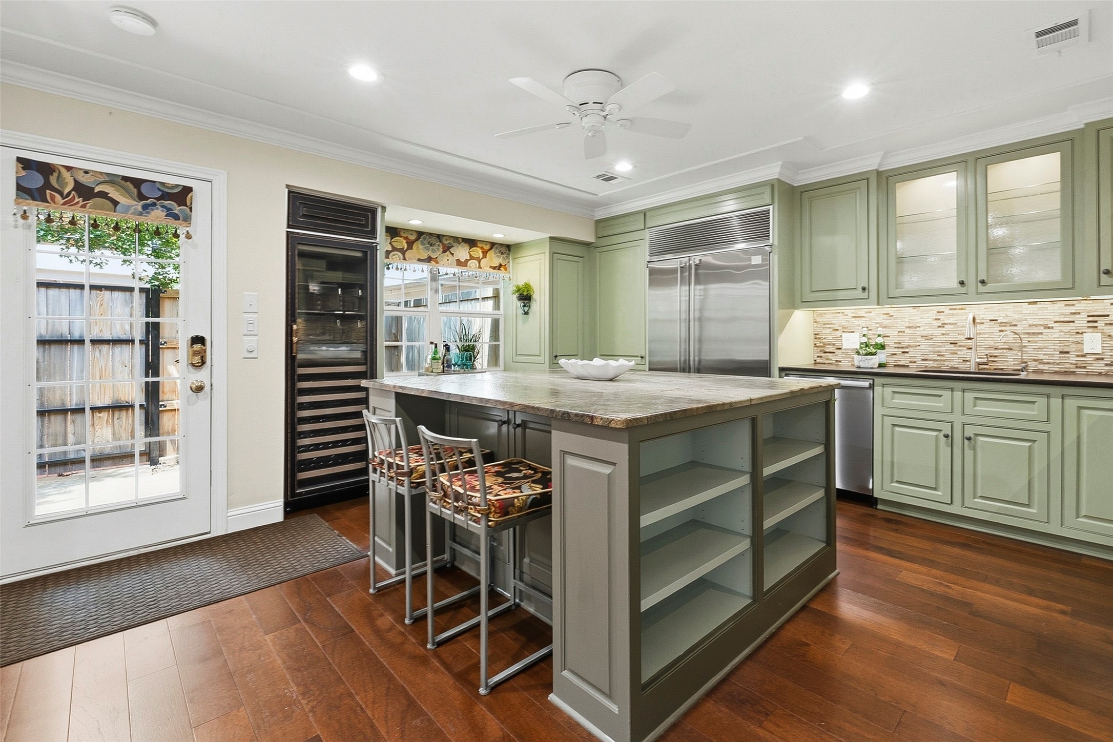1357 Roaring Springs Road Fort Worth TX 76114