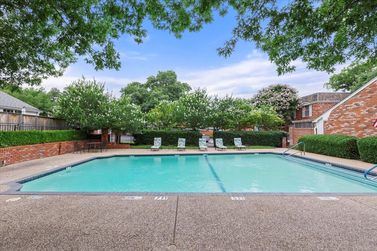 1357 Roaring Springs Road Fort Worth TX 76114
