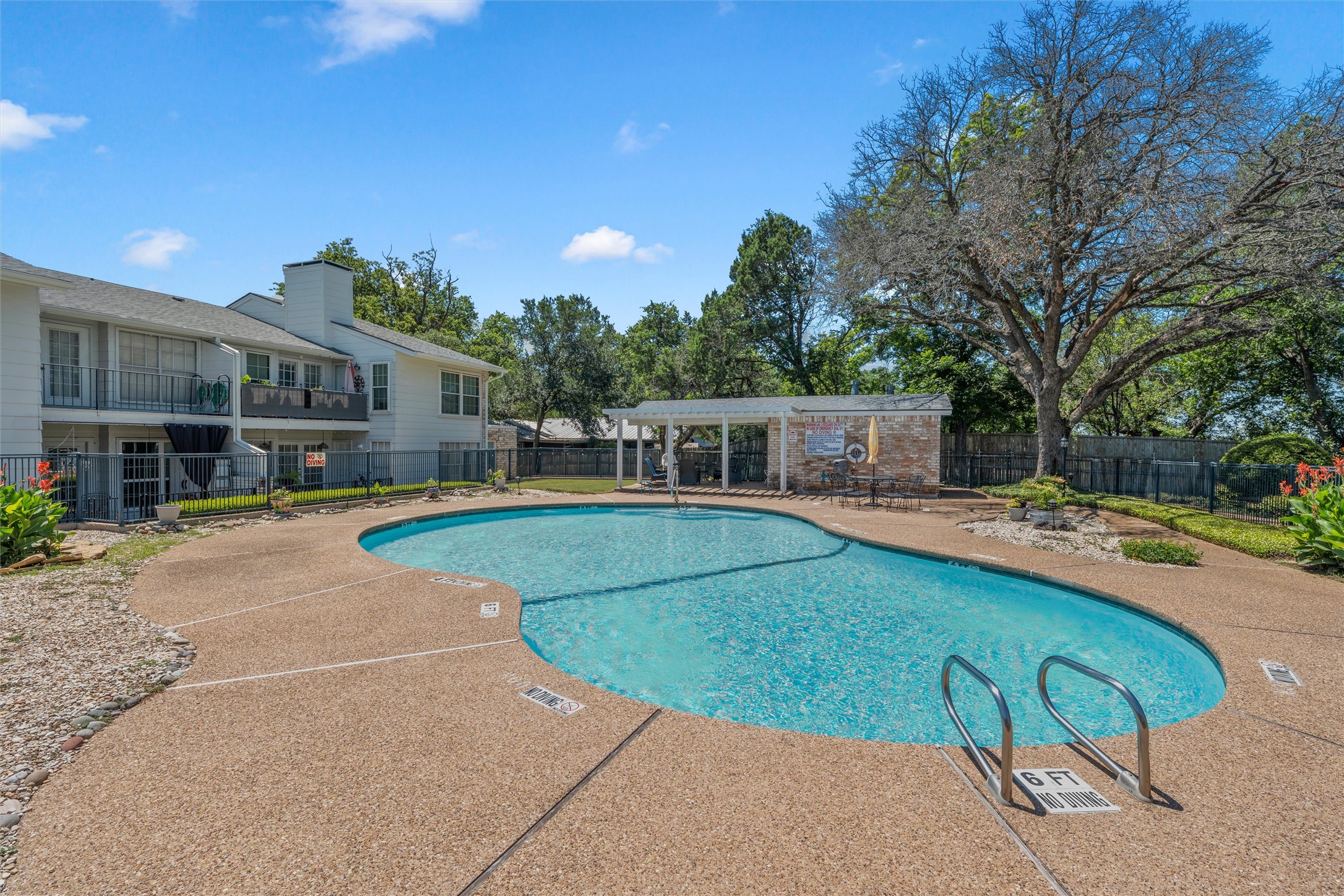 2901 Lake Shore Drive Waco TX 76708